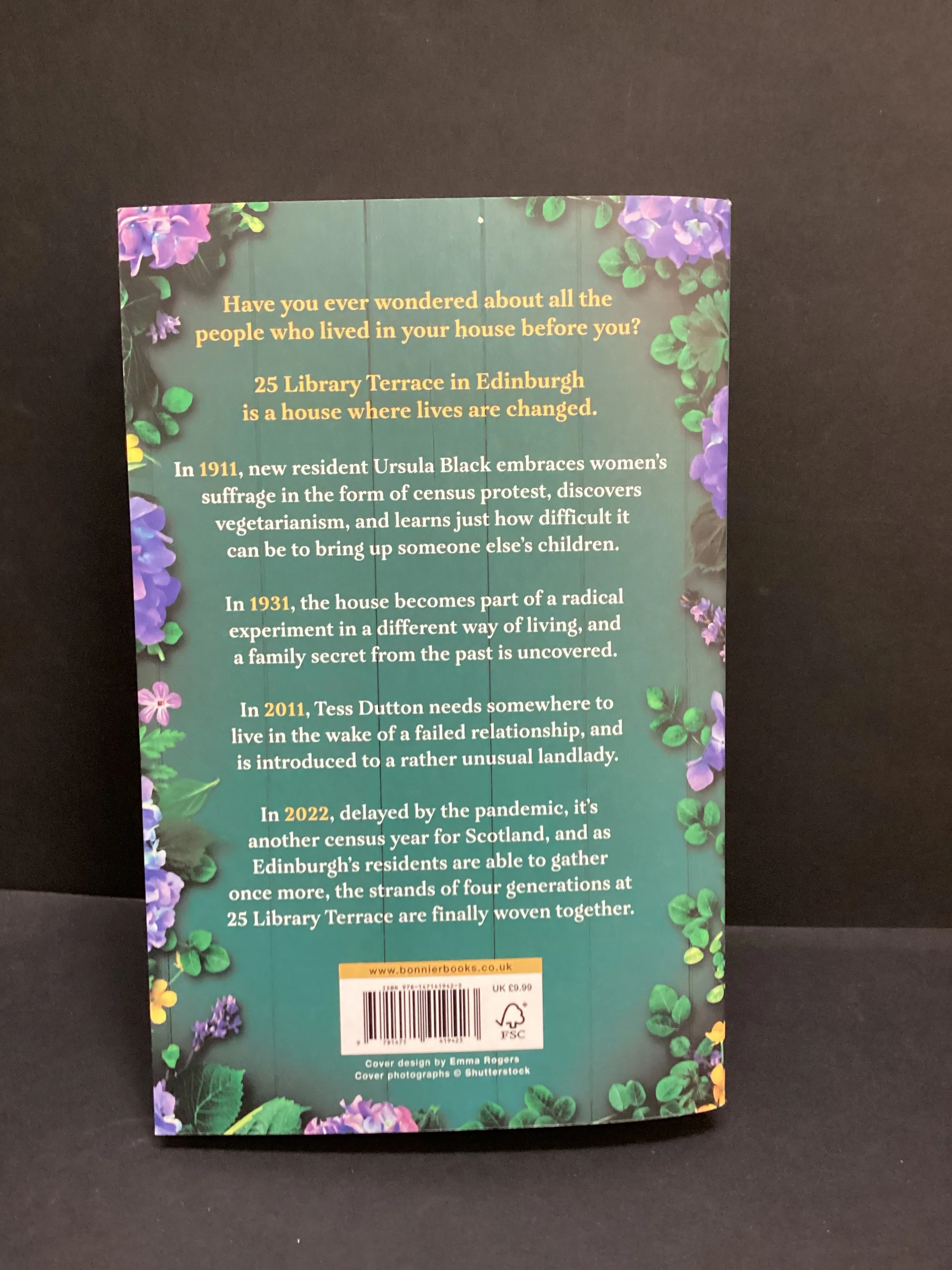 27 Library Terrace (Signed, 2025) by Natalie Fergie Paperback - Image 4