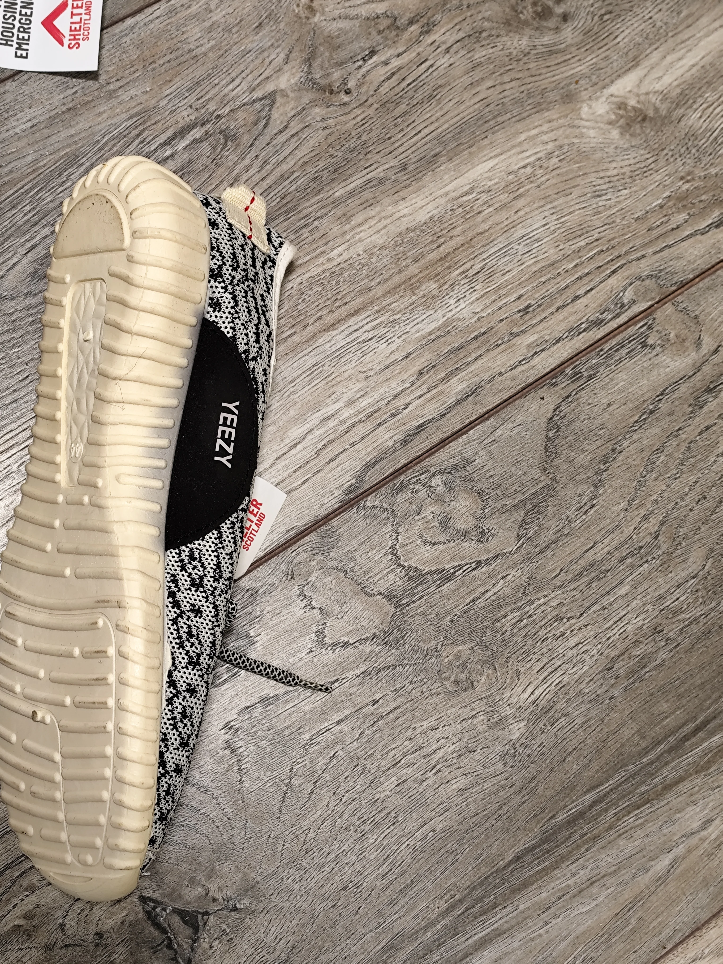 Adidas Yeezy Knit Trainers | UK 9.5 EU 44 - Image 4