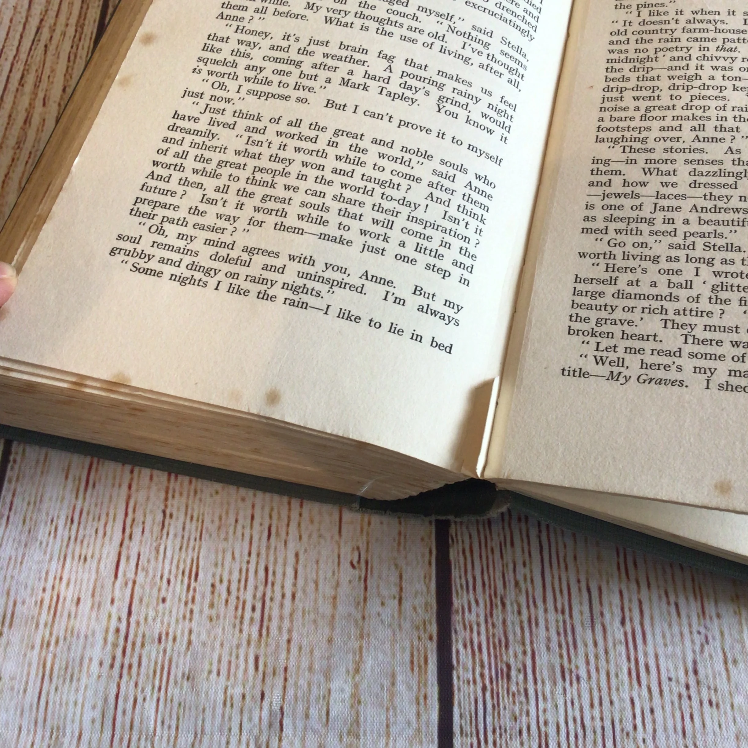 Anne of the Island by LM Montgomery (1925, George G. Harrap) - Image 12