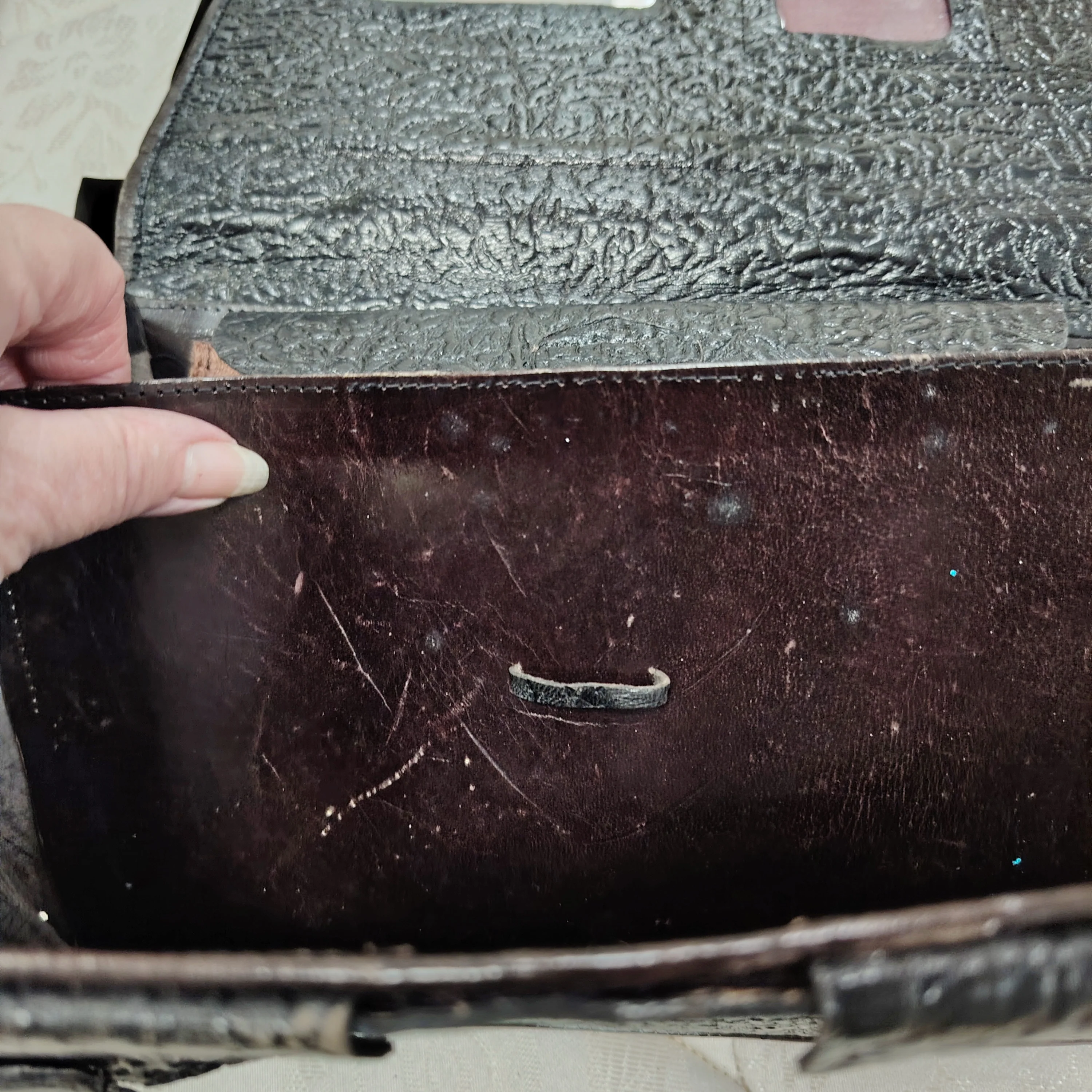 Rare Antique Tooled Carved Leather Egyptian Bag Wallet - Image 9