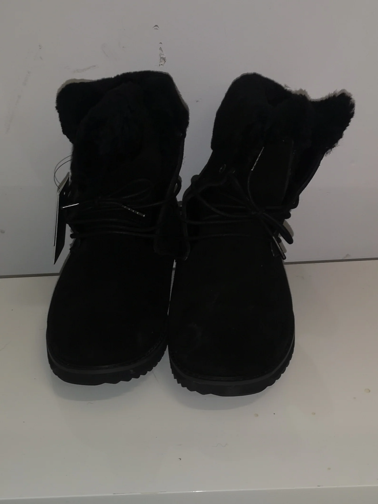 BNIB Emu Australia Shoreline Lo Black Boots Size 8 - Image 8