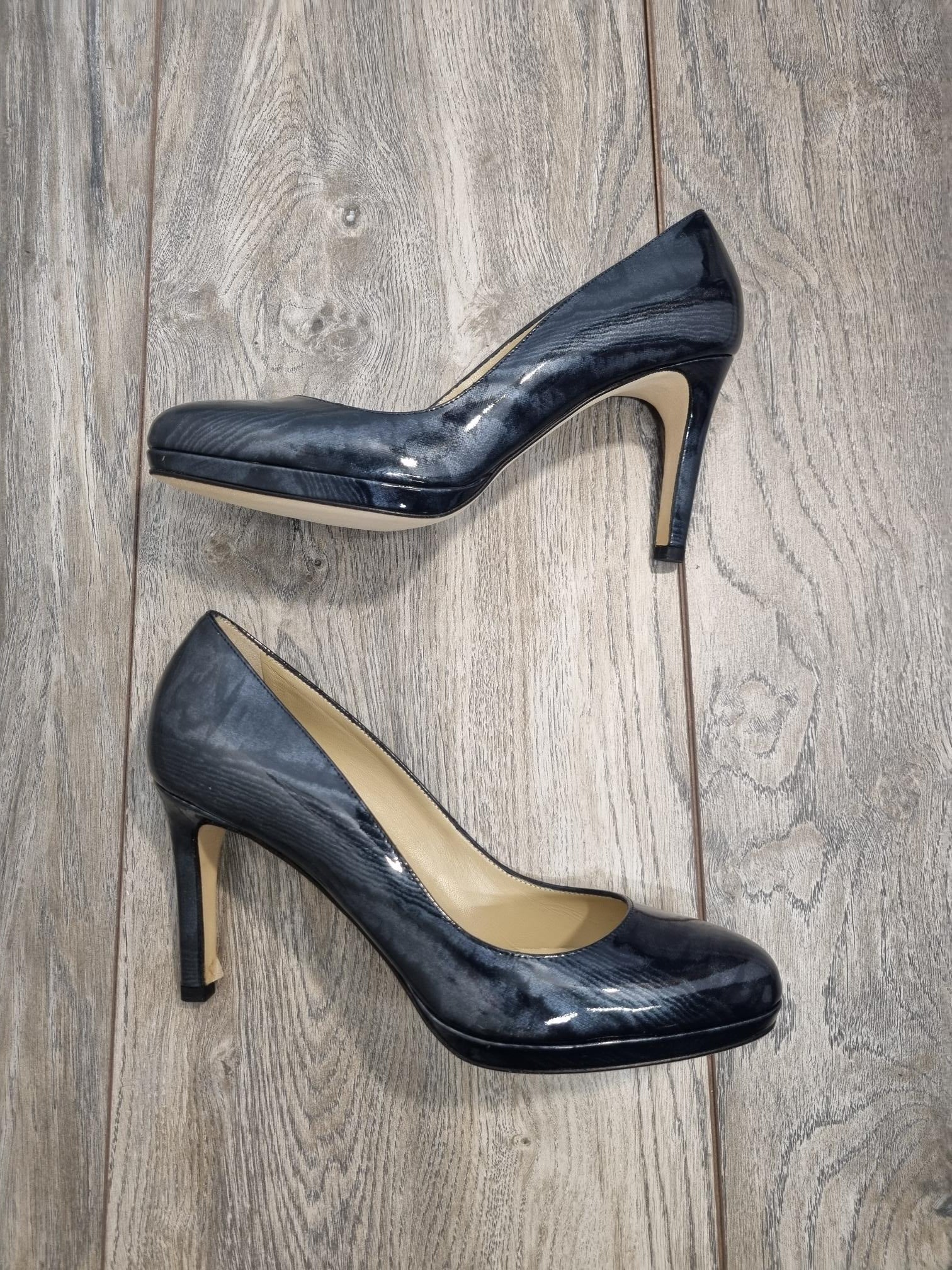 BNIB Hobbs London Julietta Patent Petrol Dark Blue Court Shoes Size 7.5 - Image 3