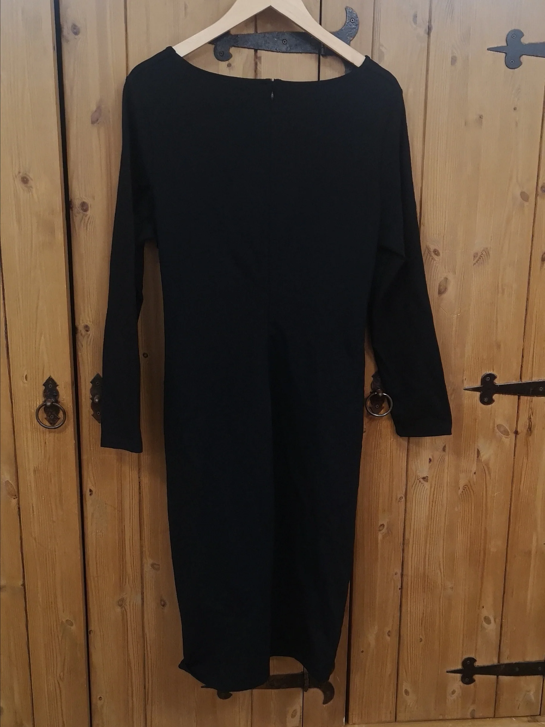 BNWT Jacques Vert Black V-Neck Long Sleeved Dress Size 20 - Image 5