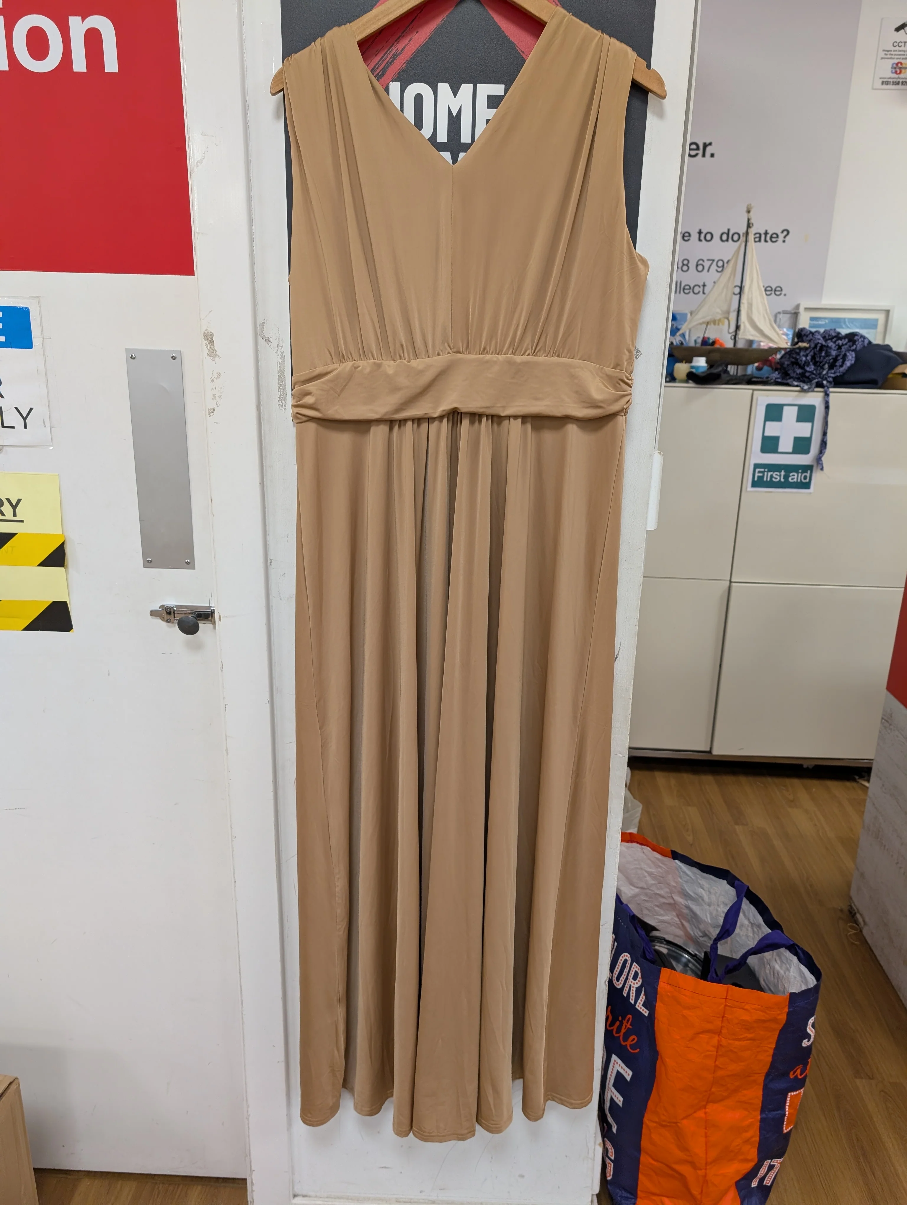 BNWT Jolie Moi Nude Plunge Front Wrap Maxi Dress Size 18 - Image 2