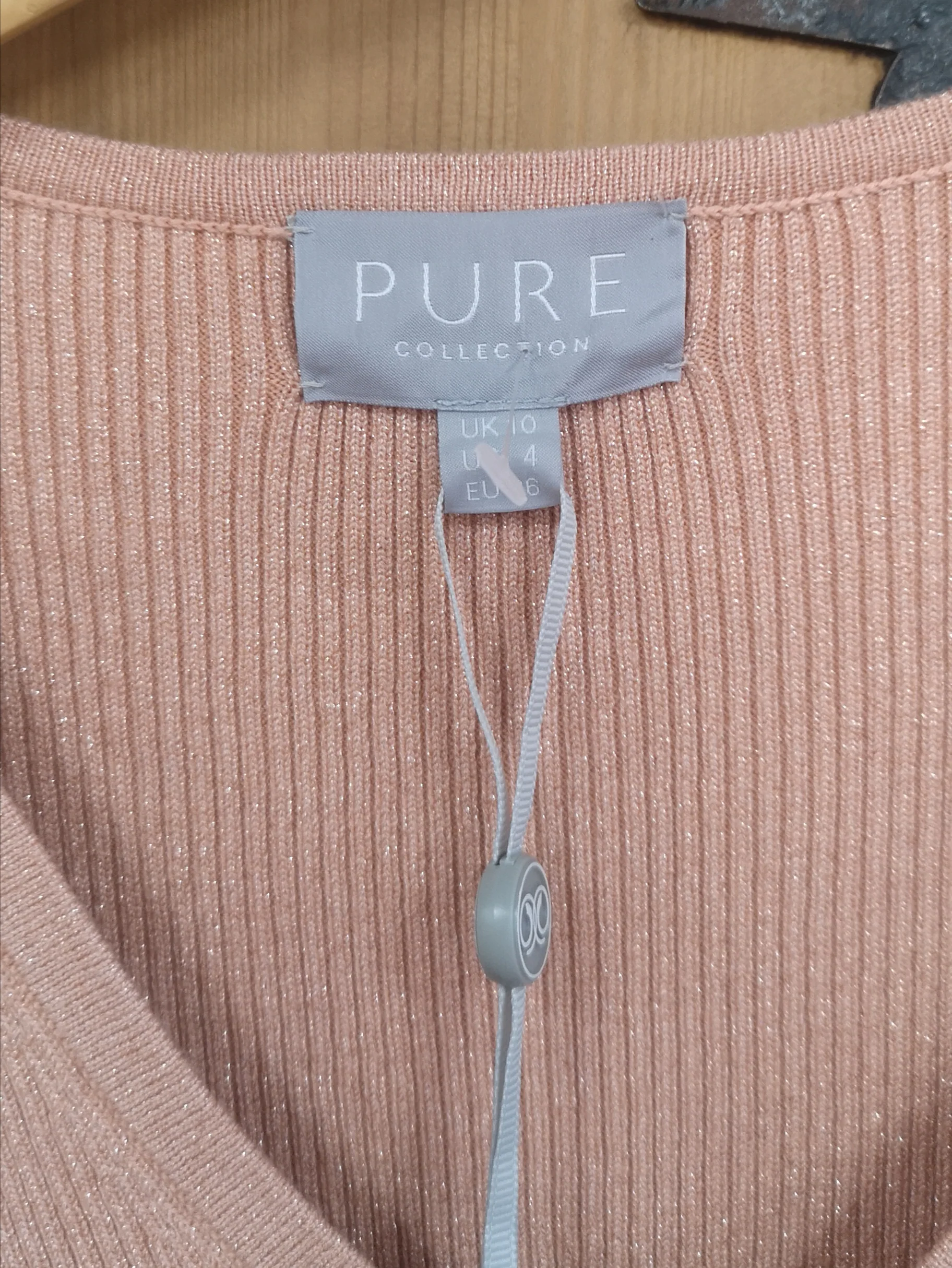 BNWT Pure Collection Pink Knitted V-Neck Pleat Dress Size 10 - Image 4