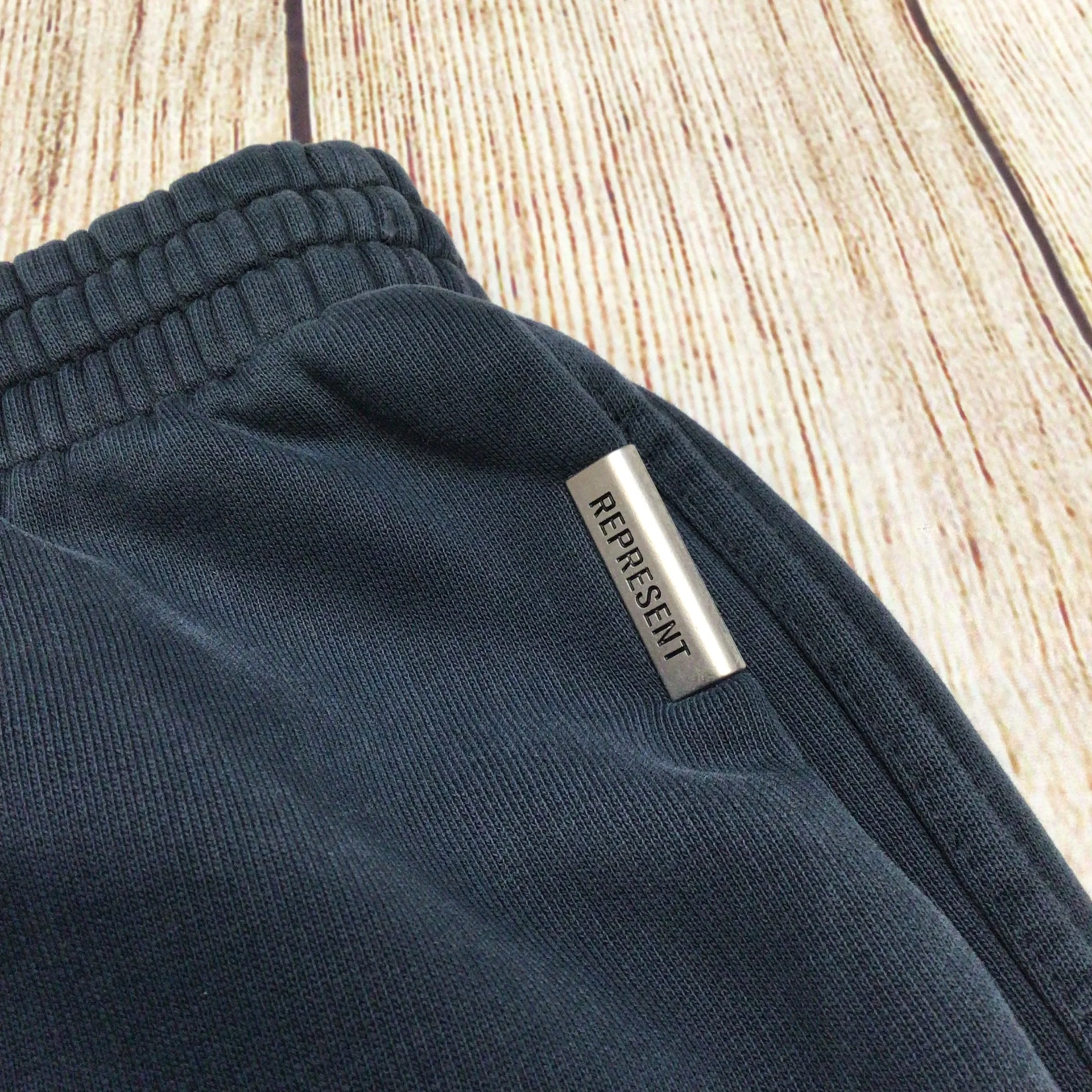 BNWT Represent Owners Club Midnight Navy Sweatpants Joggers Size M - Image 4