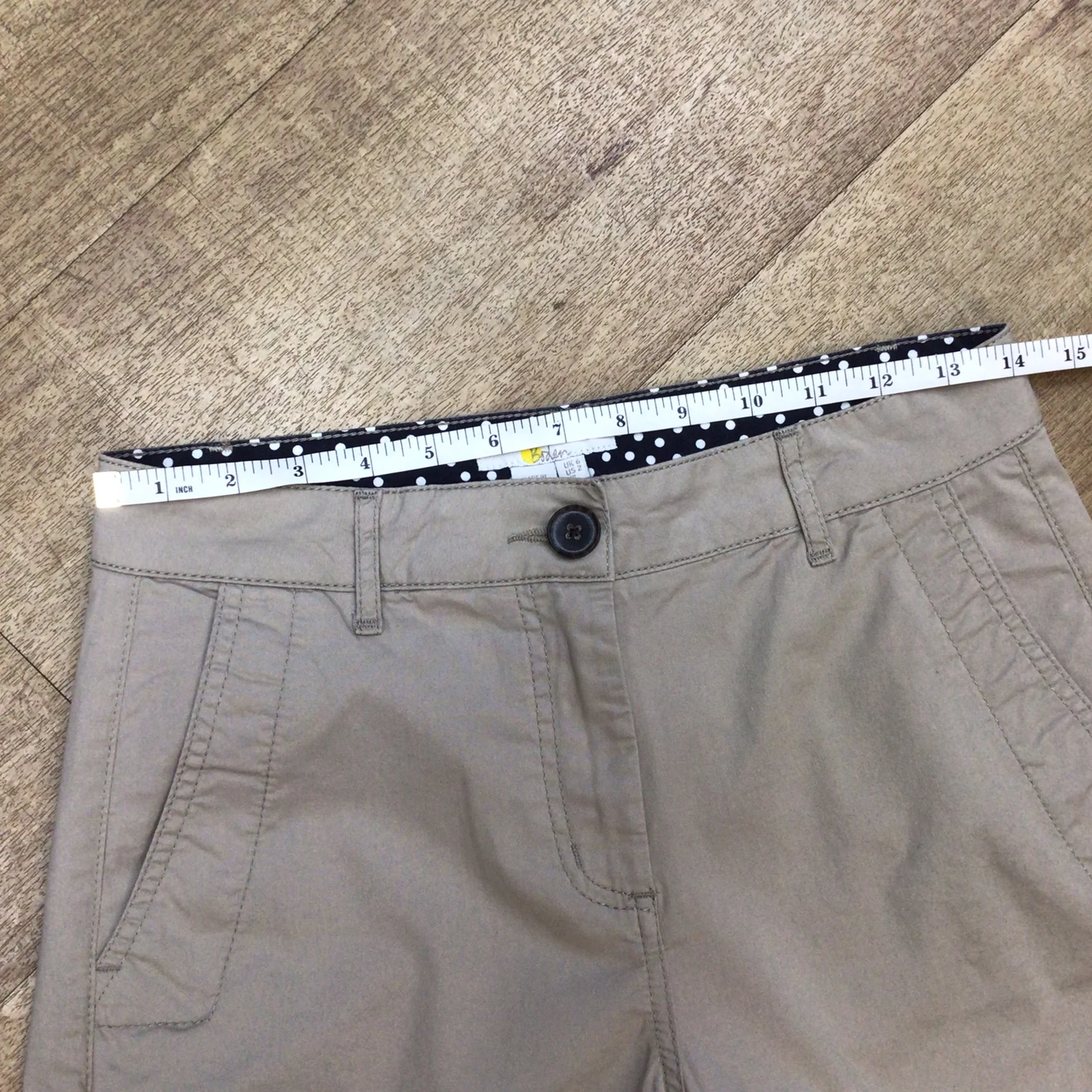 Boden Beige 98% Cotton Shorts Size 6 UK - Image 5
