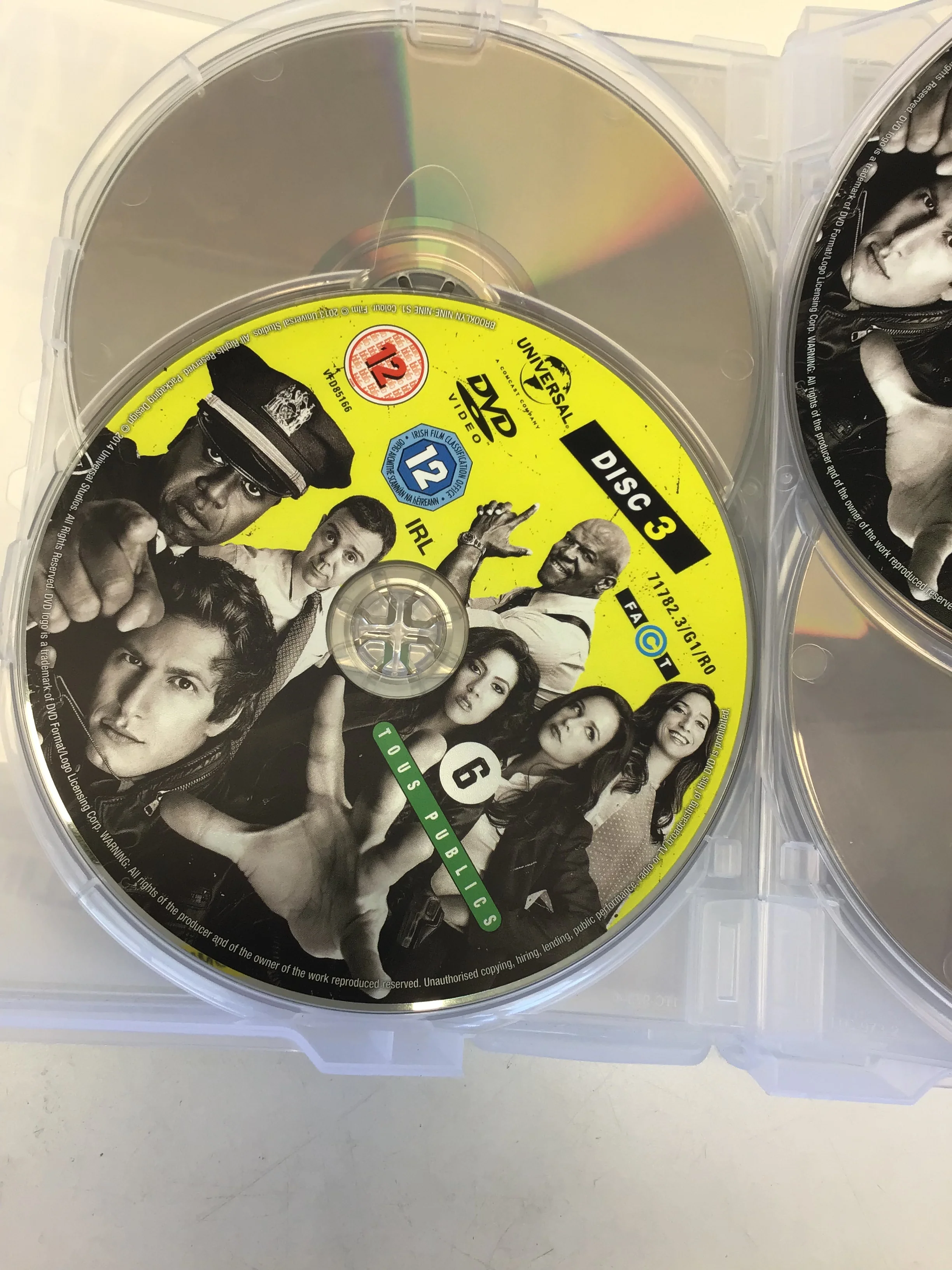 Brooklyn Nine Nine Season 1 to 4 DVD Boxset - Image 19