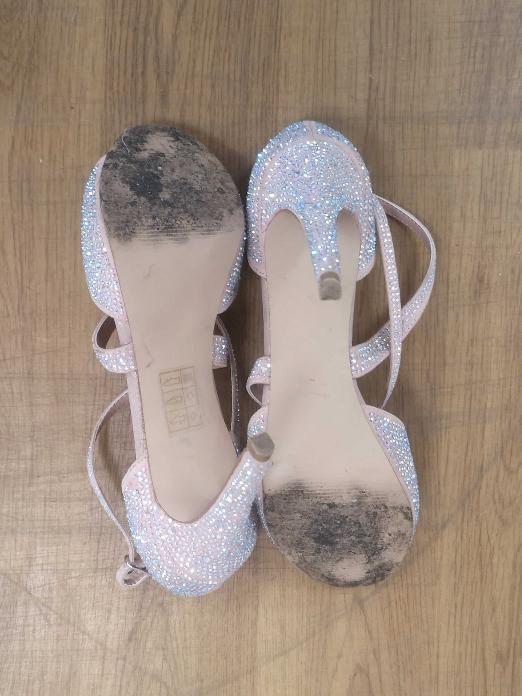Carvela Kurt Geiger Pink Sparkly Heels Size 6 - Image 6