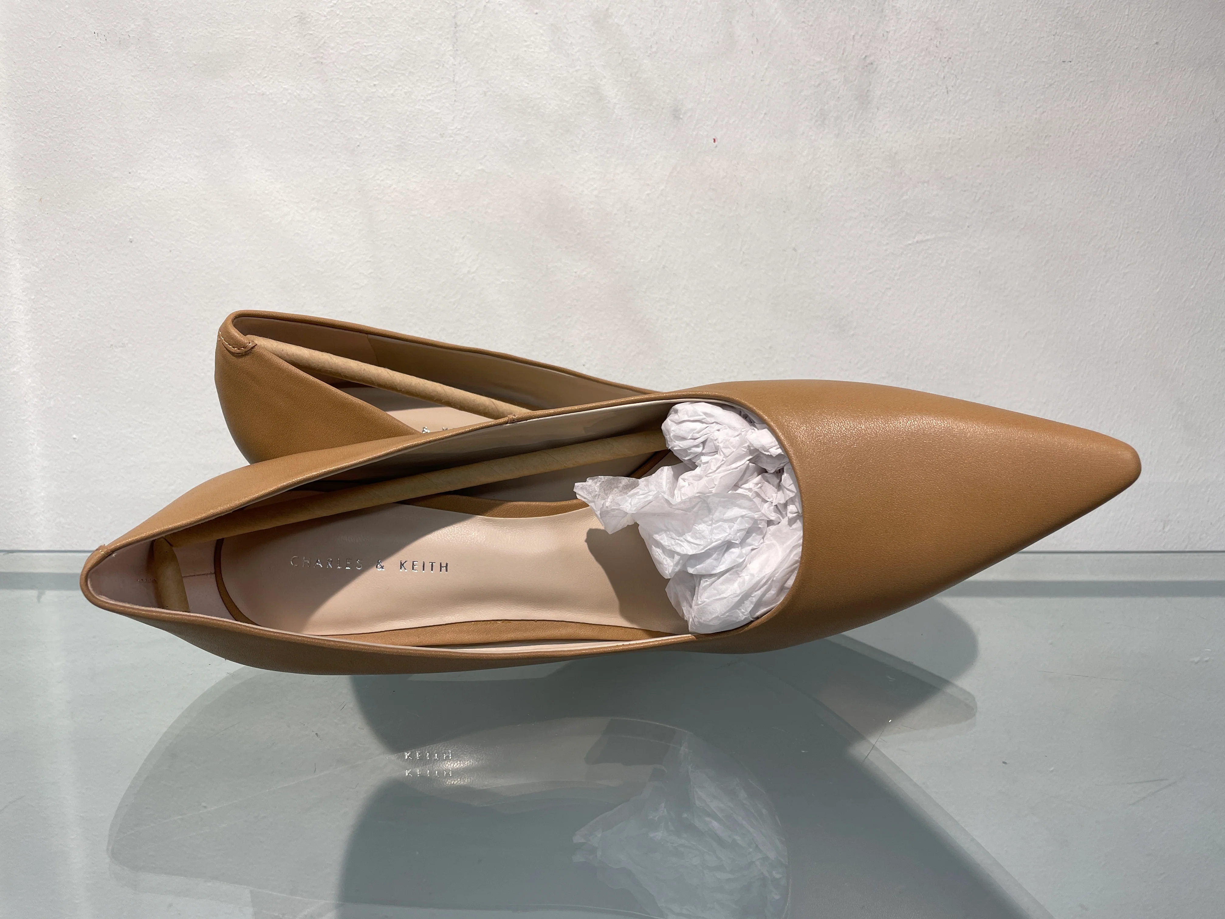 Charles & Keith New with Box Camel Beige Faux Leather Heeled Court Shoes Size 40 UK 7 - Image 8