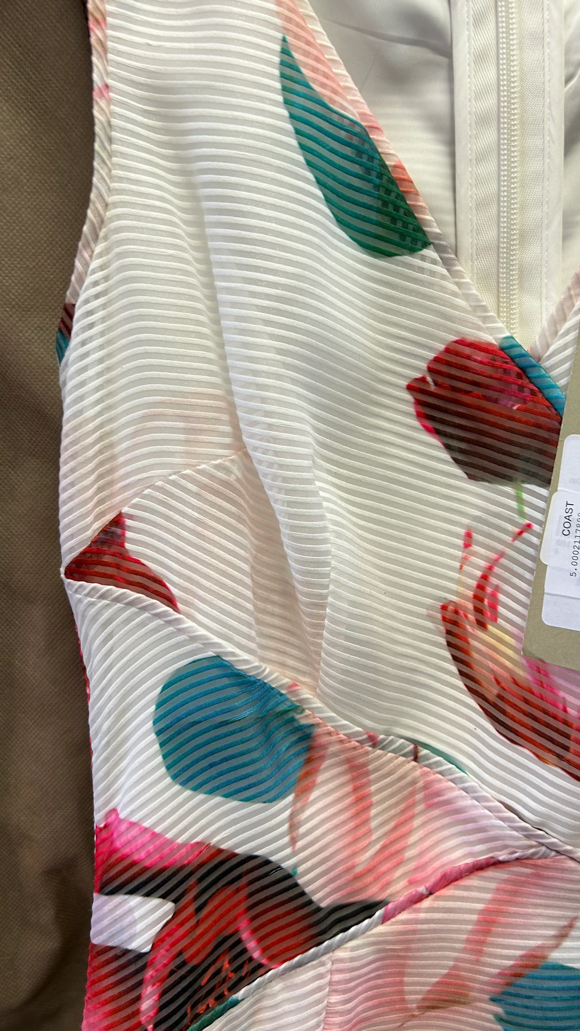 Coast BNWT Dress, size 8, Floral, White - Image 11