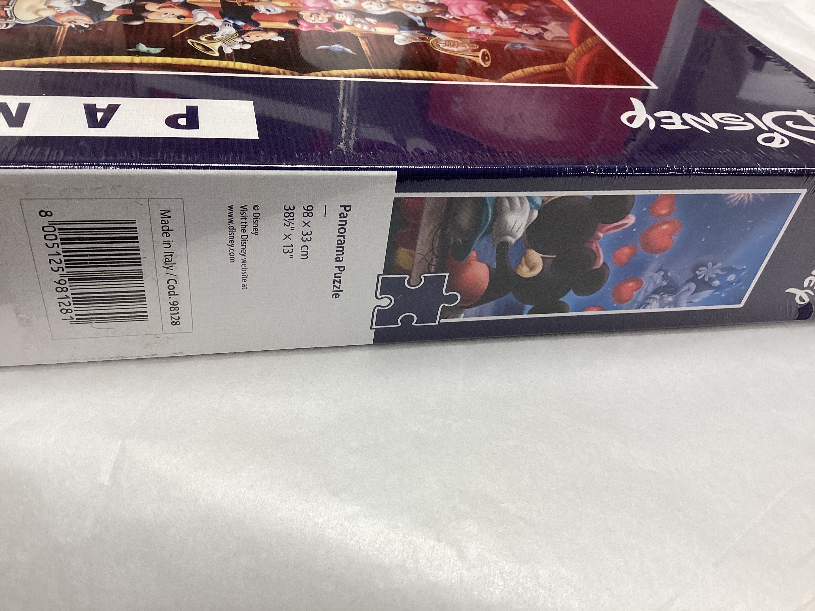 UNOPENED Disney set of 2 Panorama Jigsaws, 1000 pieces each - Image 4