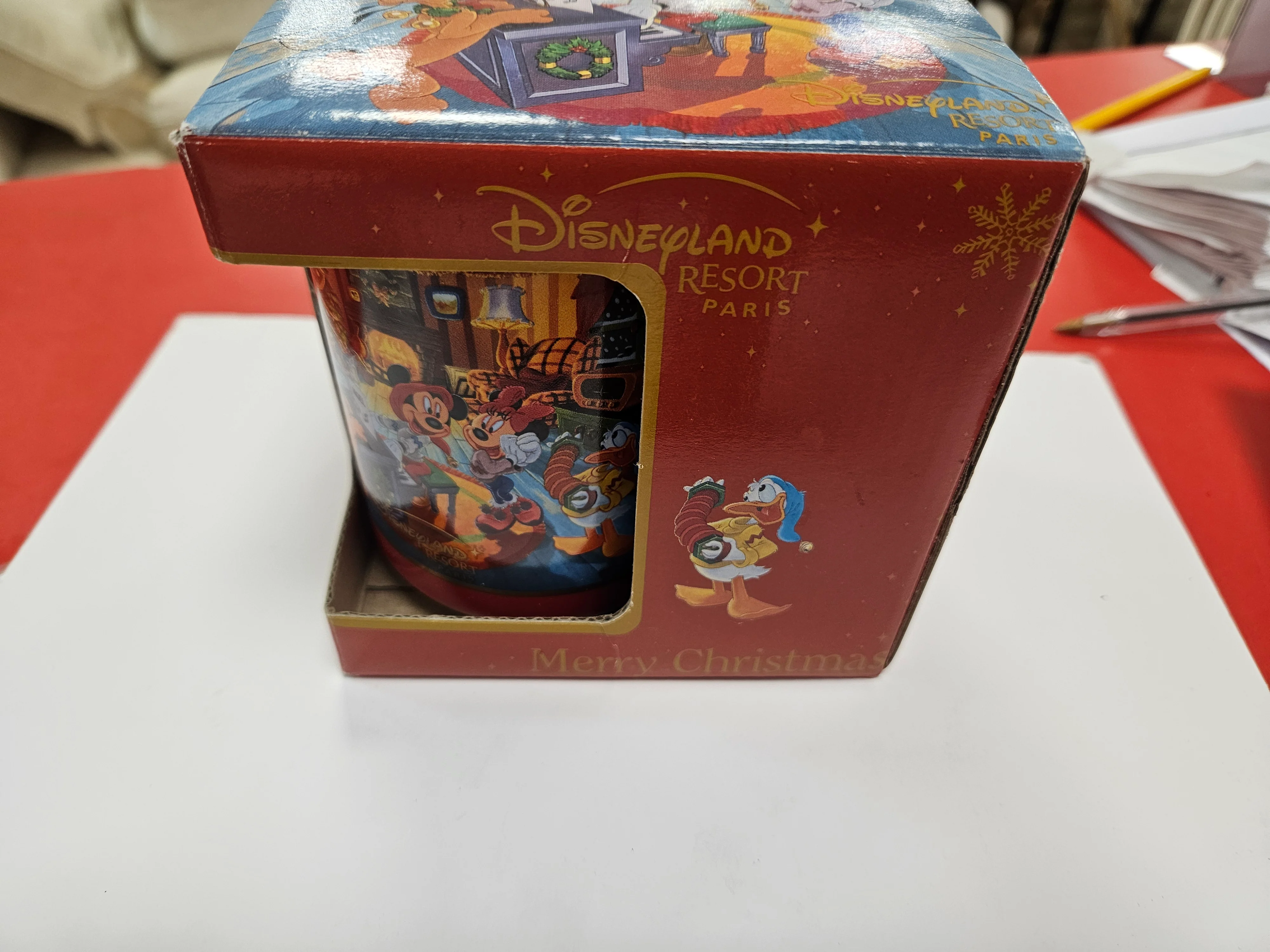 Disneyland Resort Paris Christmas Mug New in Box - Image 3