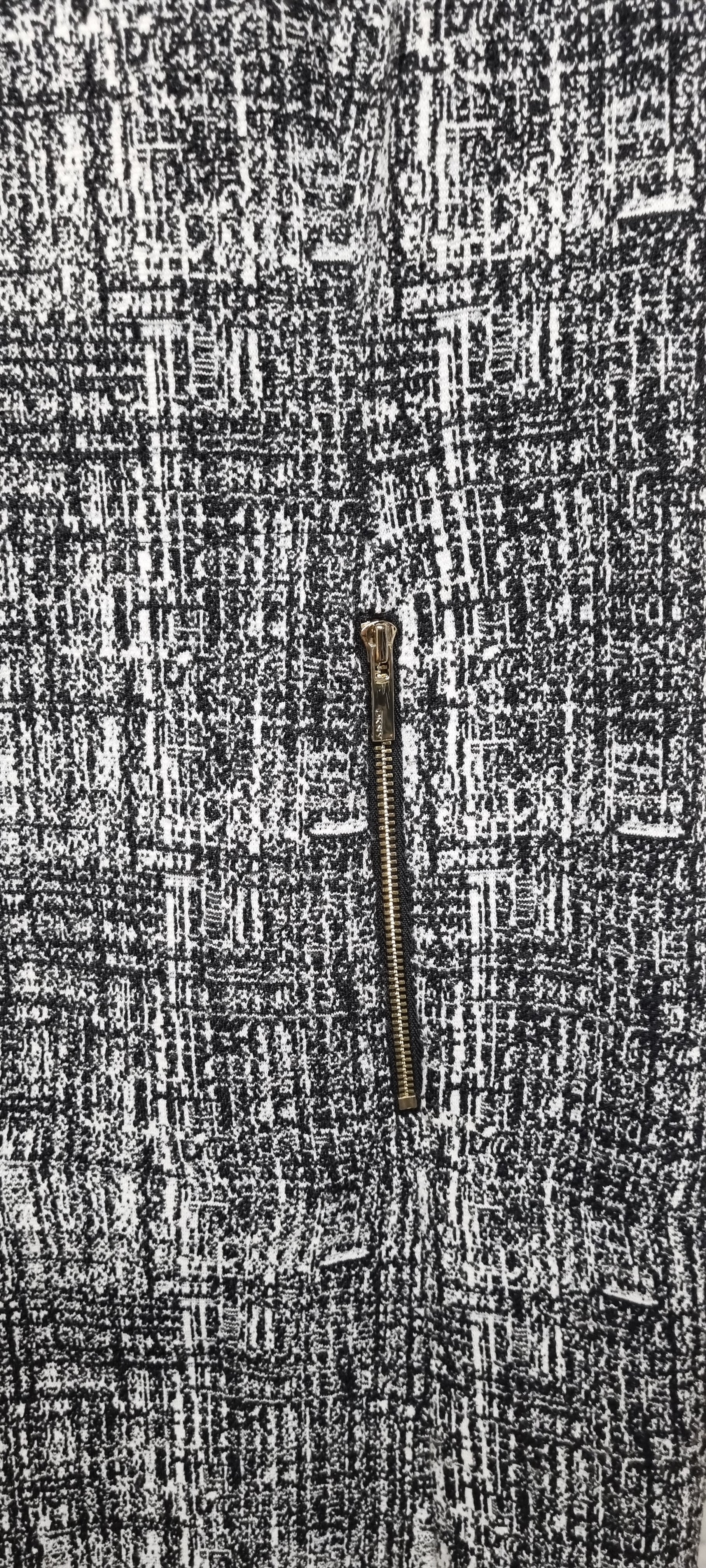 DKNY Grey and White Tweed Style Midi Sheath Dress Size 14 - Image 2