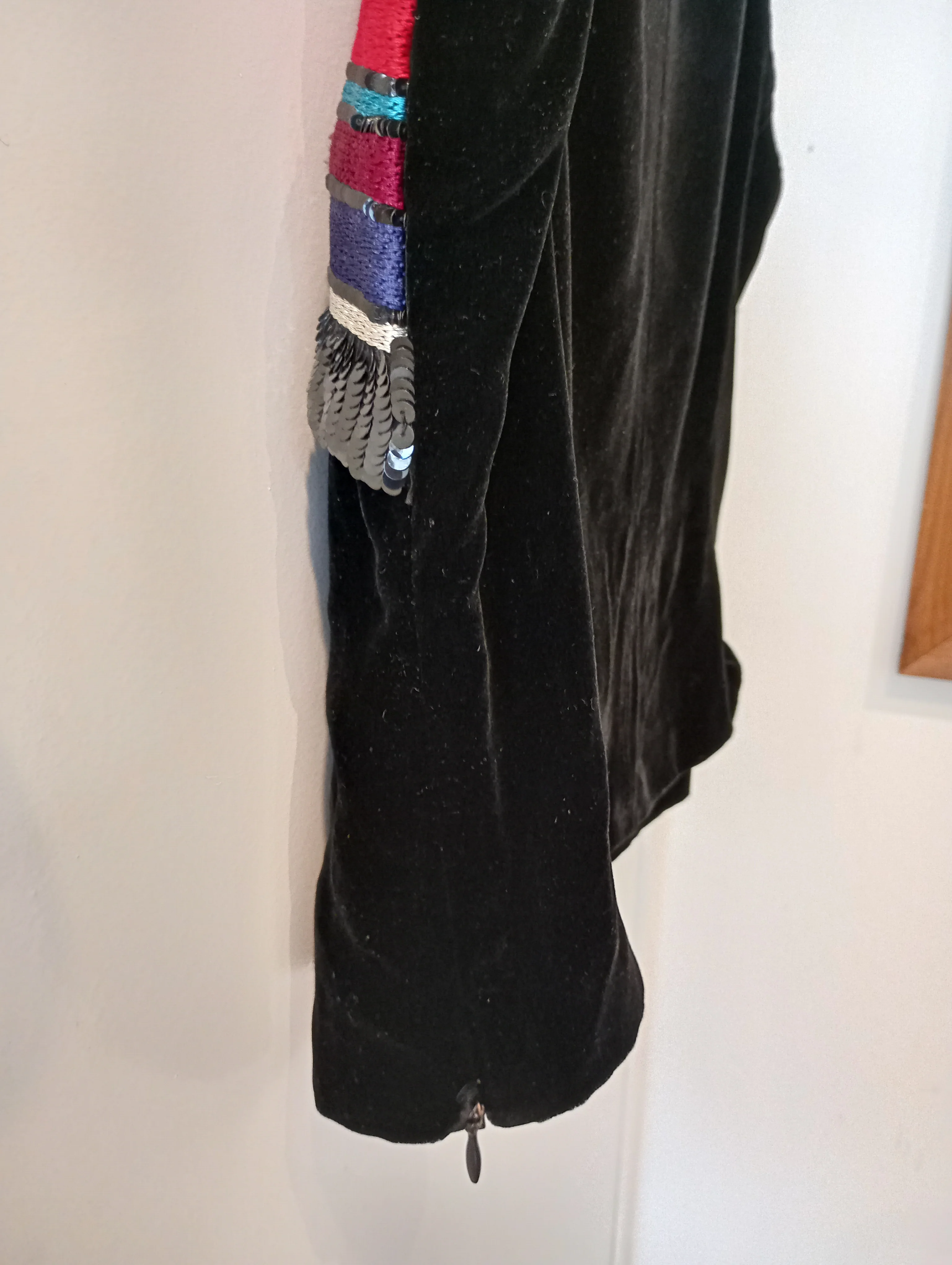 Emporio Armani Black Velvet Sequin Top size Small - Image 6