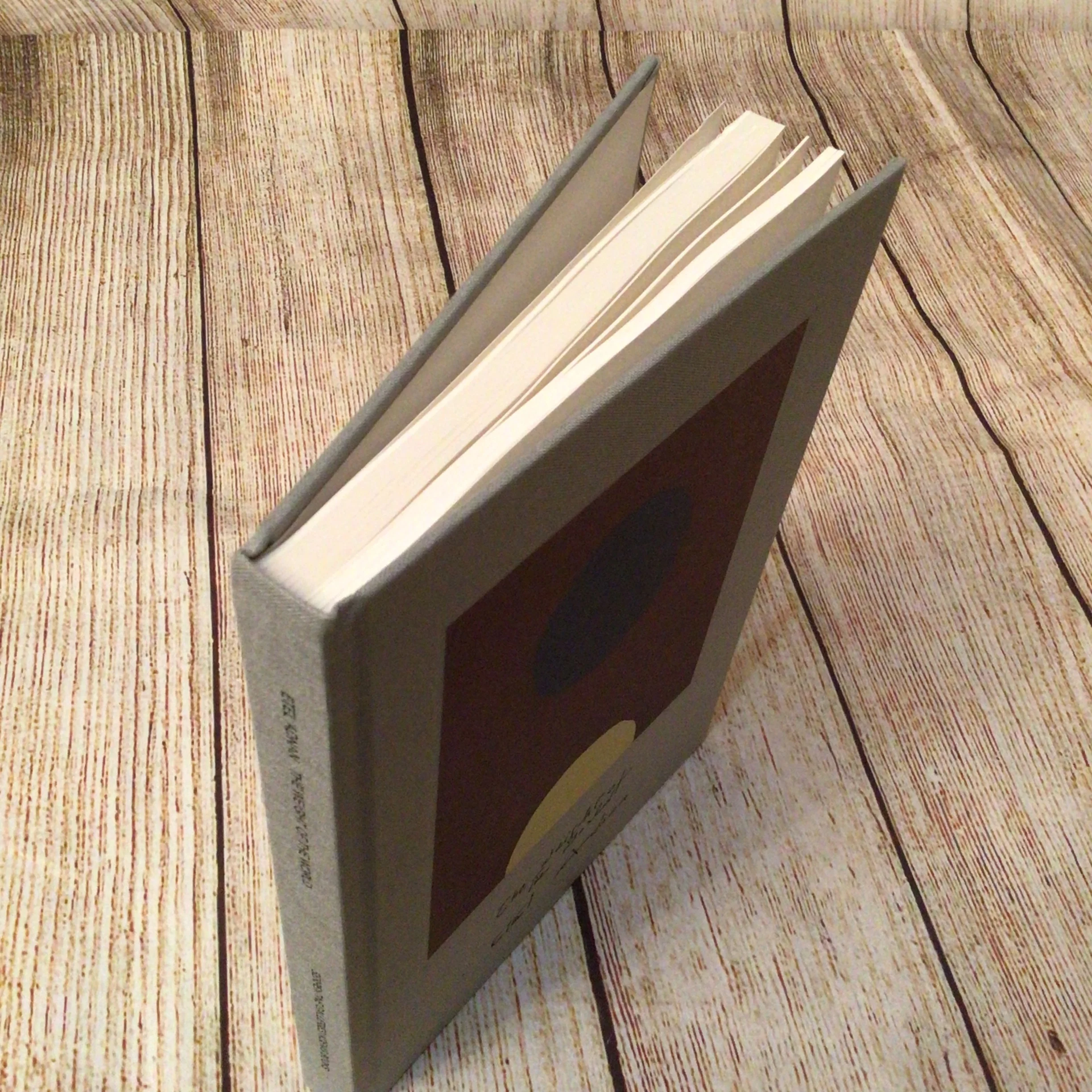 Etel Adnan: The Weight of the World (2016) Koenig Books, Serpentine Galleries - Image 4