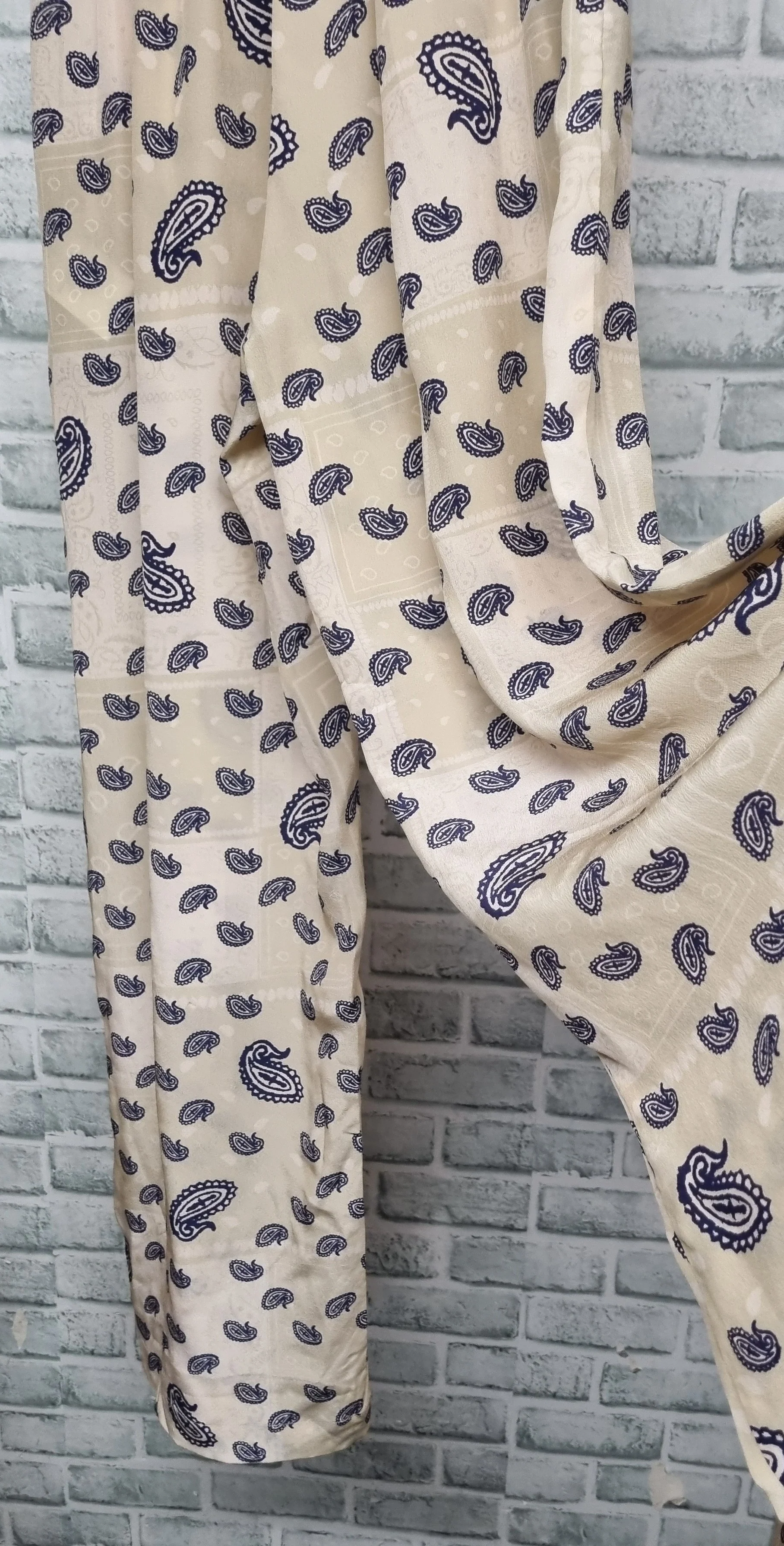 Etre Cecile Silk Paisley Pearl Trousers Size 36/8 BNWT - Image 5