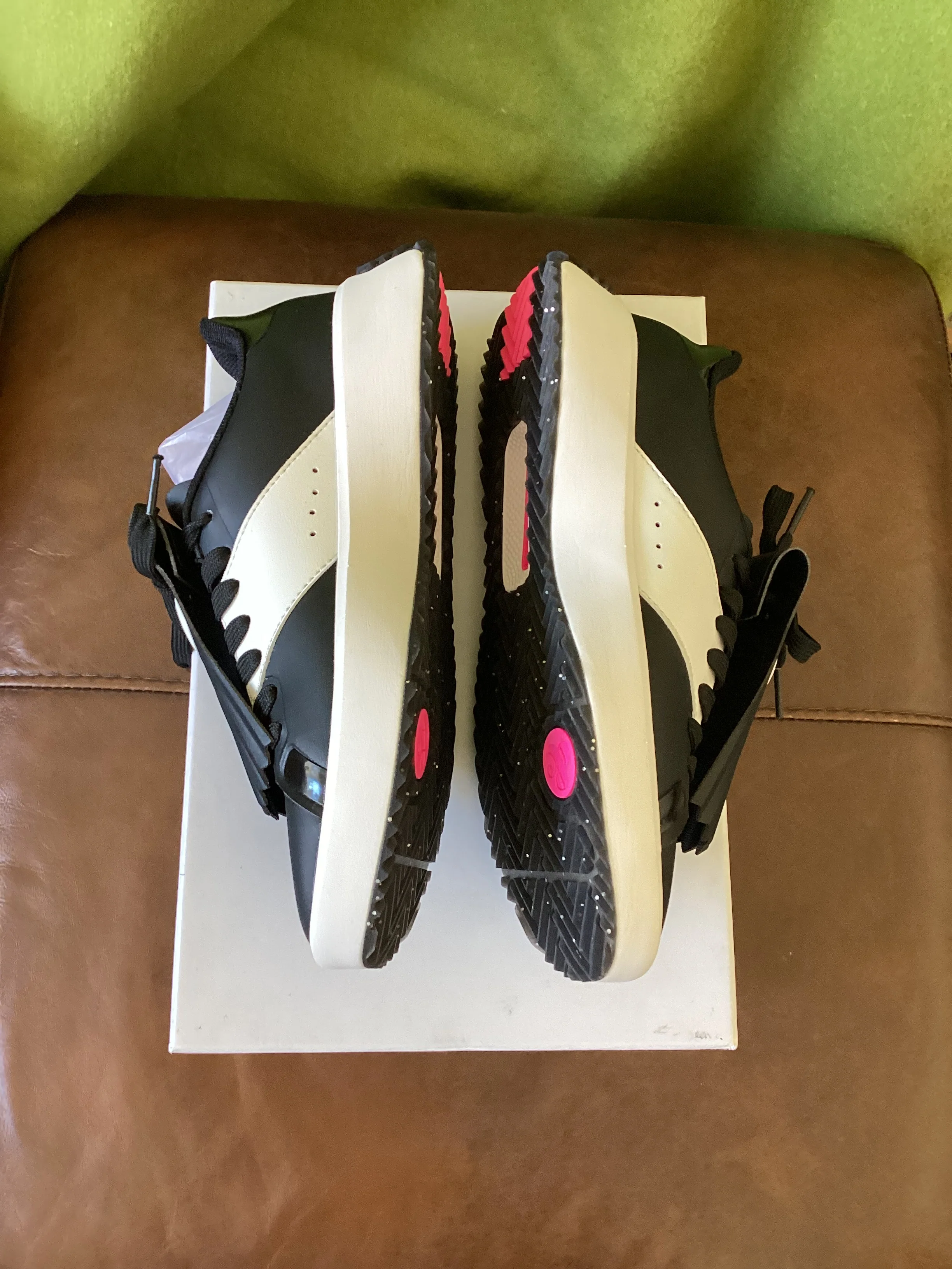 G/Fore Black G.112 Black Golf Trainer Size 5 - Image 2