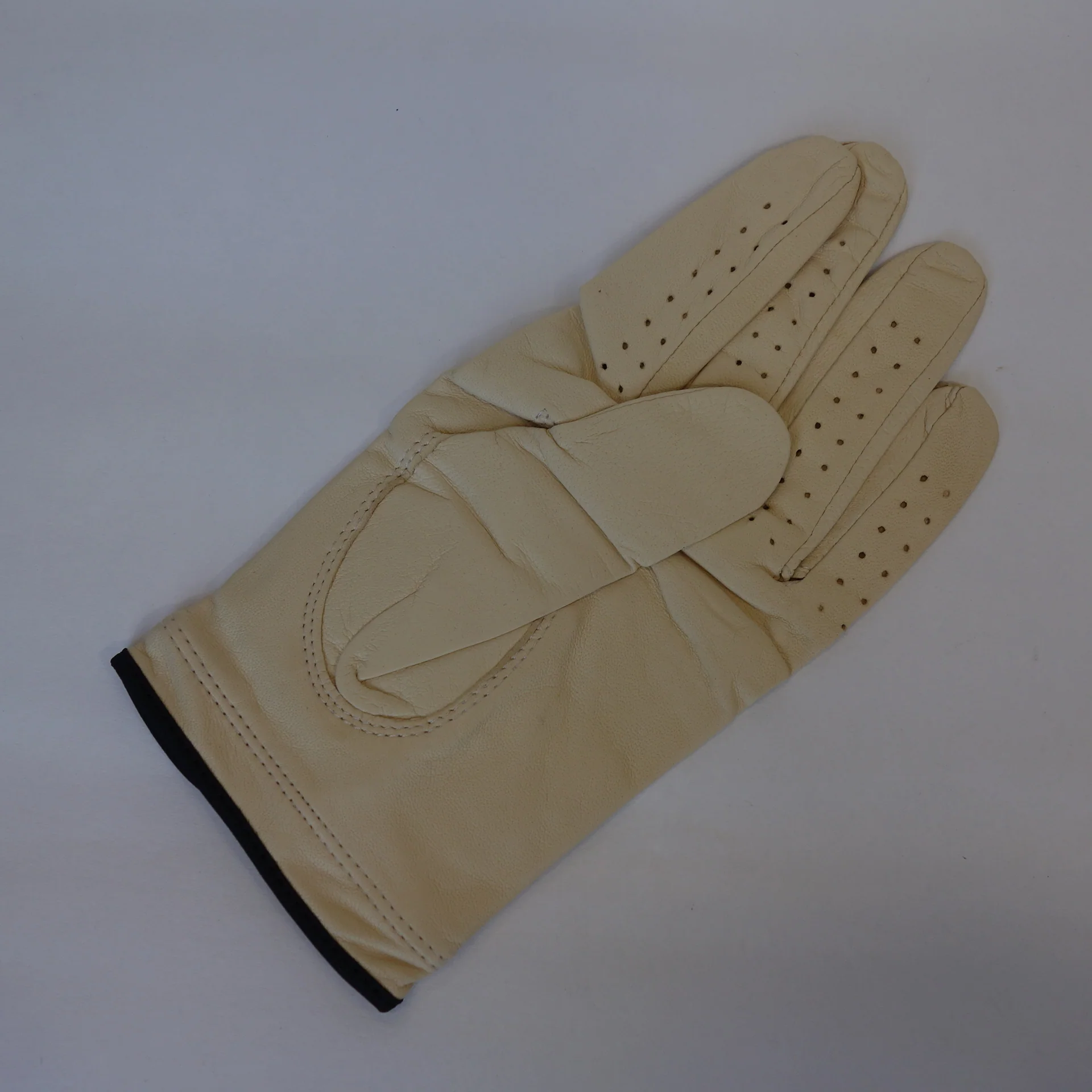 G/Fore Super Luxe Women's Cabretta leather golf glove - Size Large - Ivory - Image 3