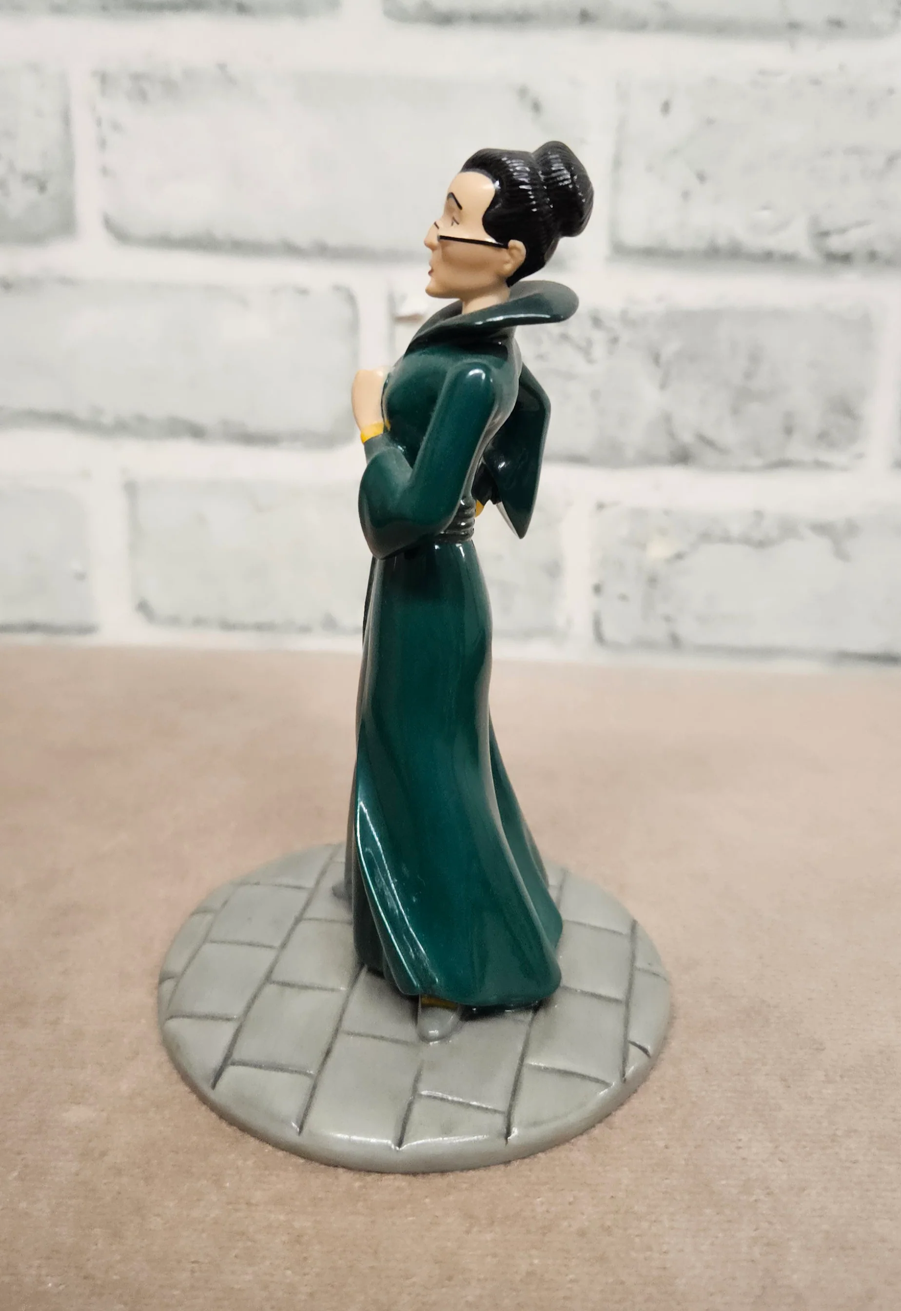 Harry Potter Royal Doulton Professor McGonagall Figurine HPFIG14 - Image 2