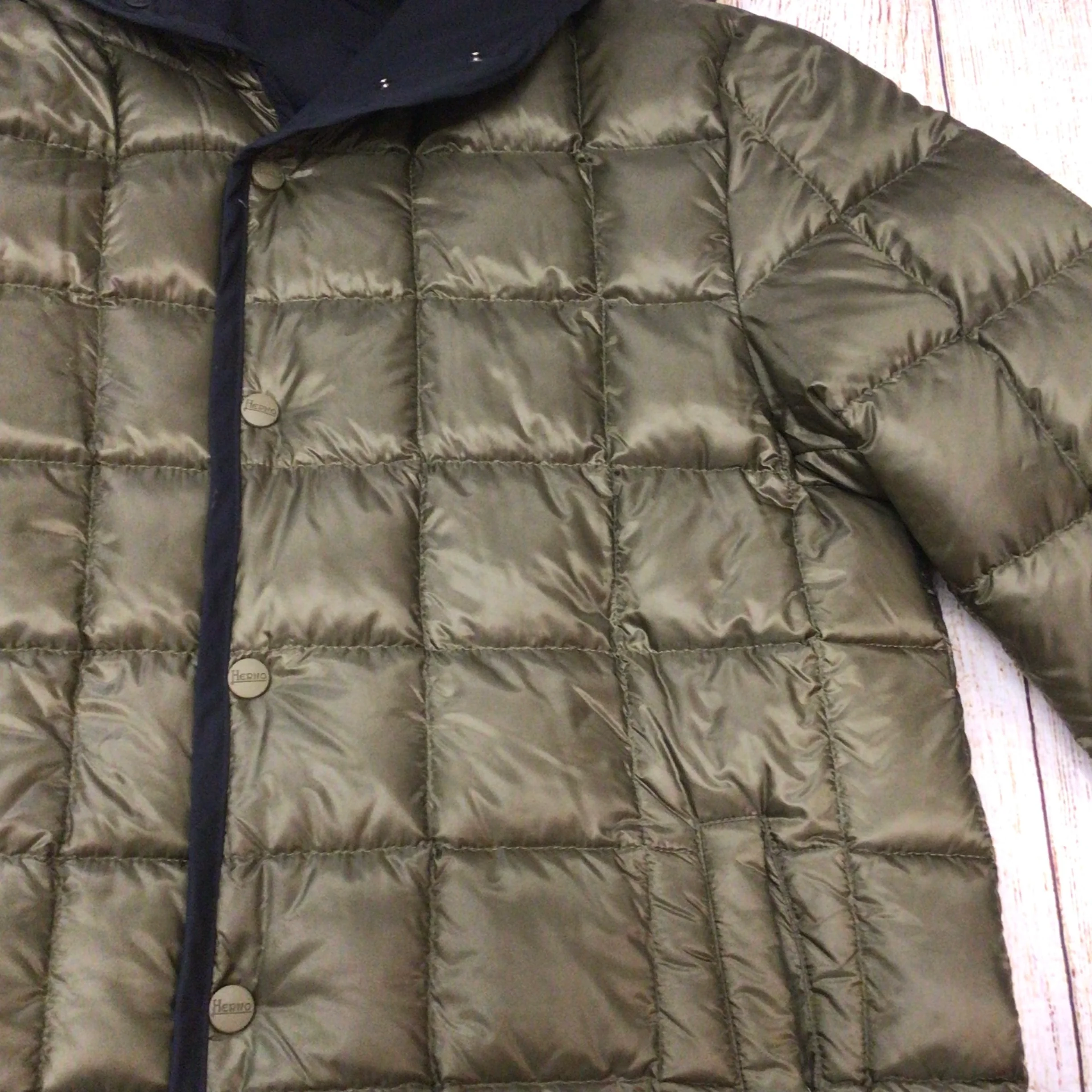 Herno Black & Green Goose Down Reversible Hooded Jacket Size 50 (PI0448U-19339-9300) - Image 10