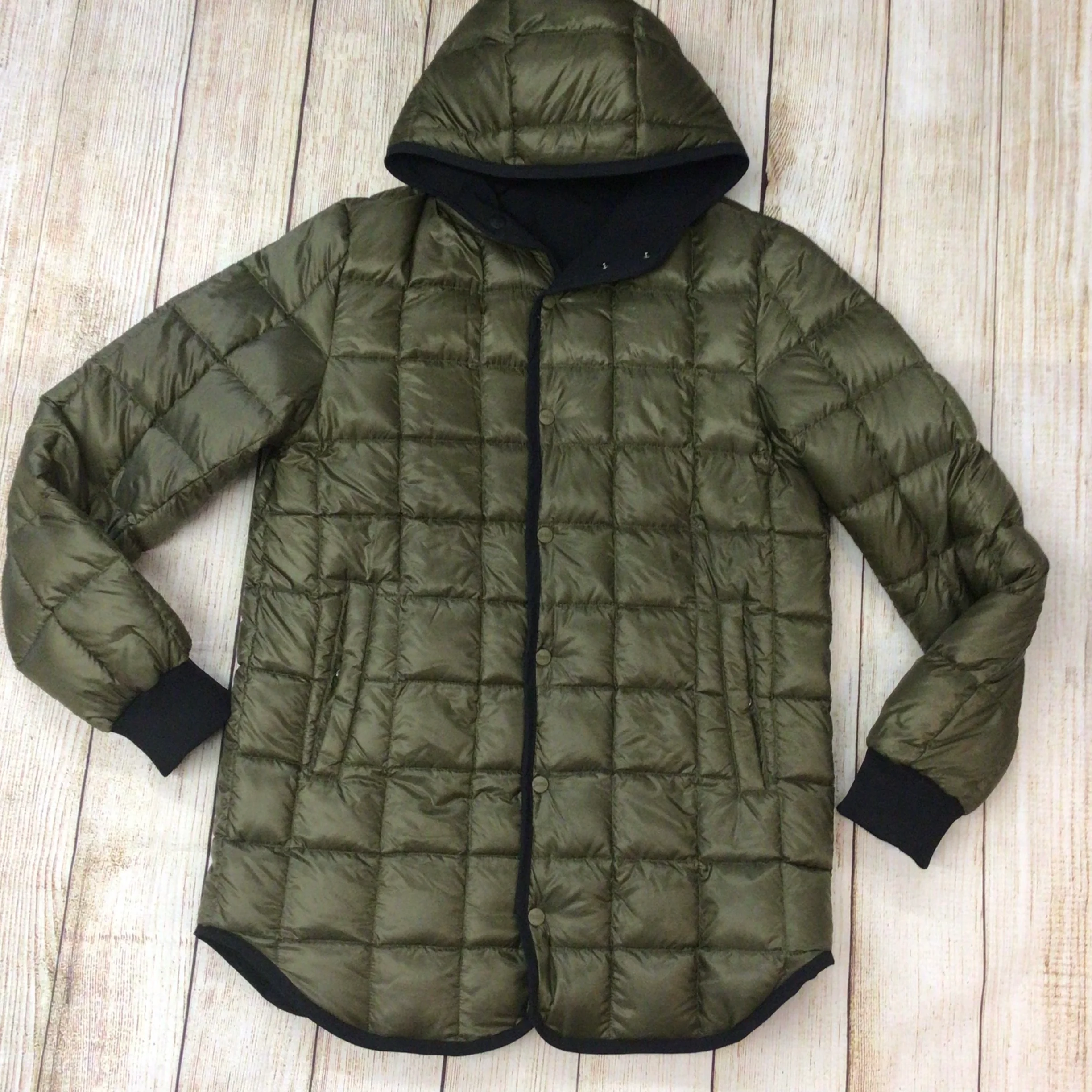 Herno Black & Green Goose Down Reversible Hooded Jacket Size 50 (PI0448U-19339-9300) - Image 9