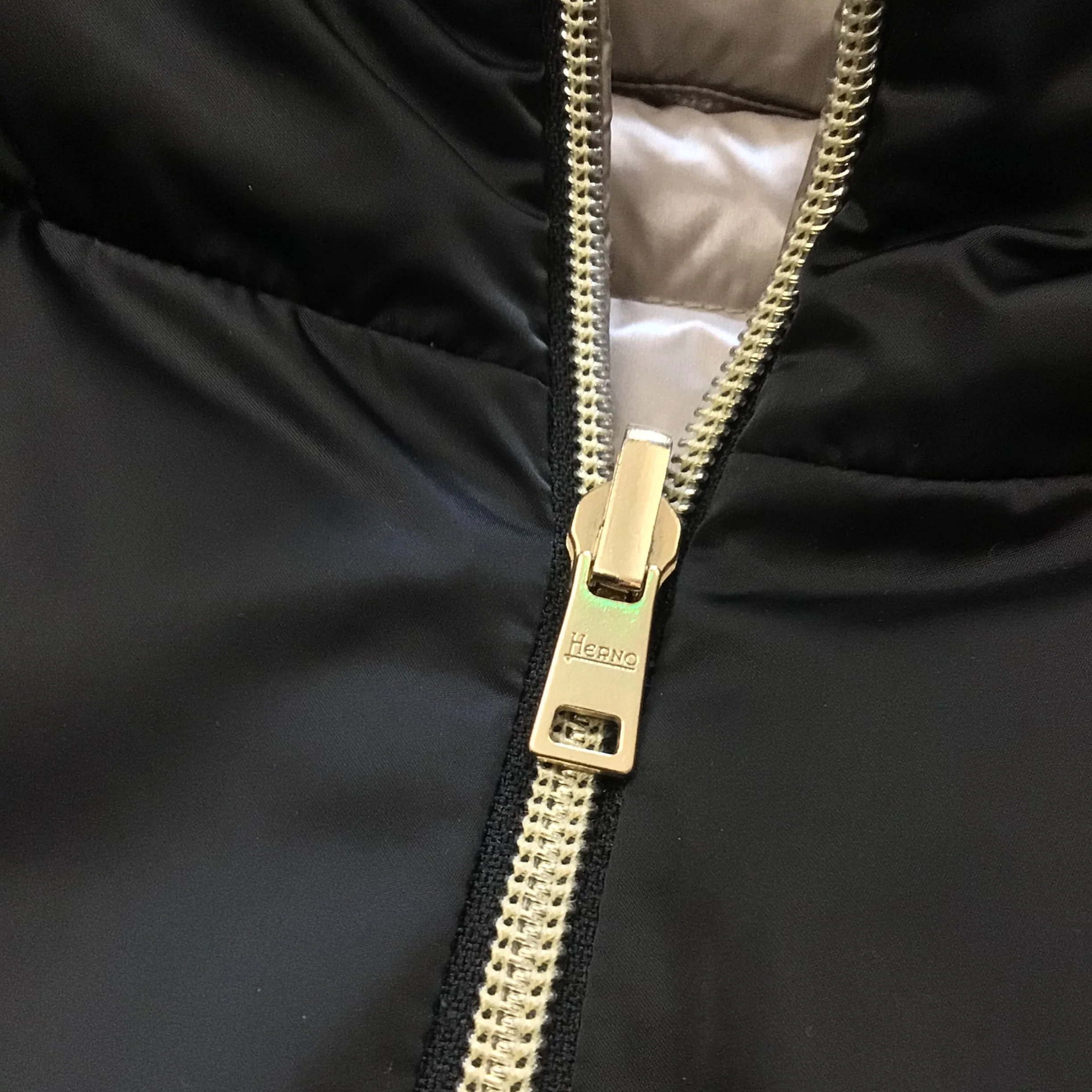 Herno Black Multi Reversible Down Jacket Size 44 (PI0368D-12170-9300) - Image 6
