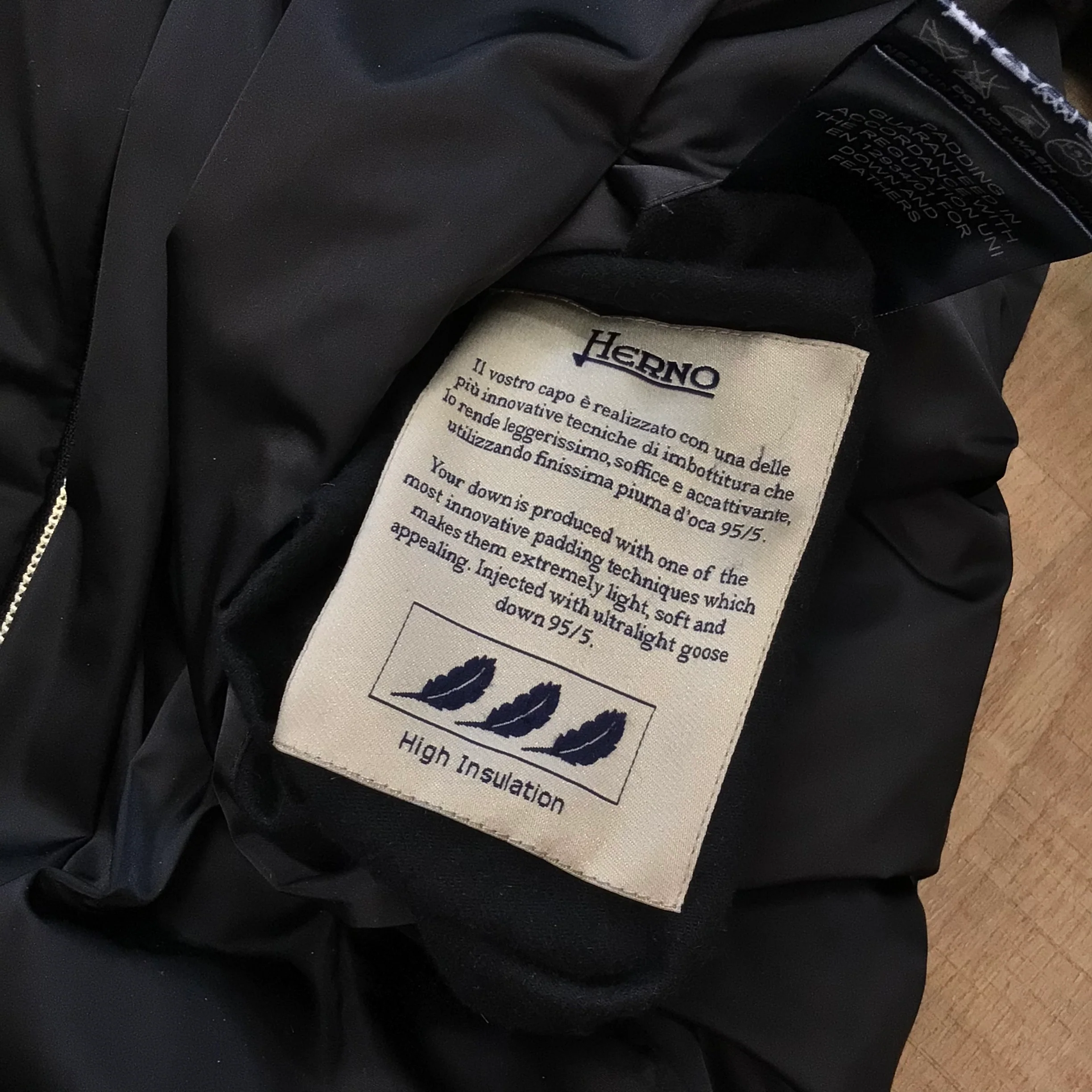 Herno Black Multi Reversible Down Jacket Size 44 (PI0368D-12170-9300) - Image 7