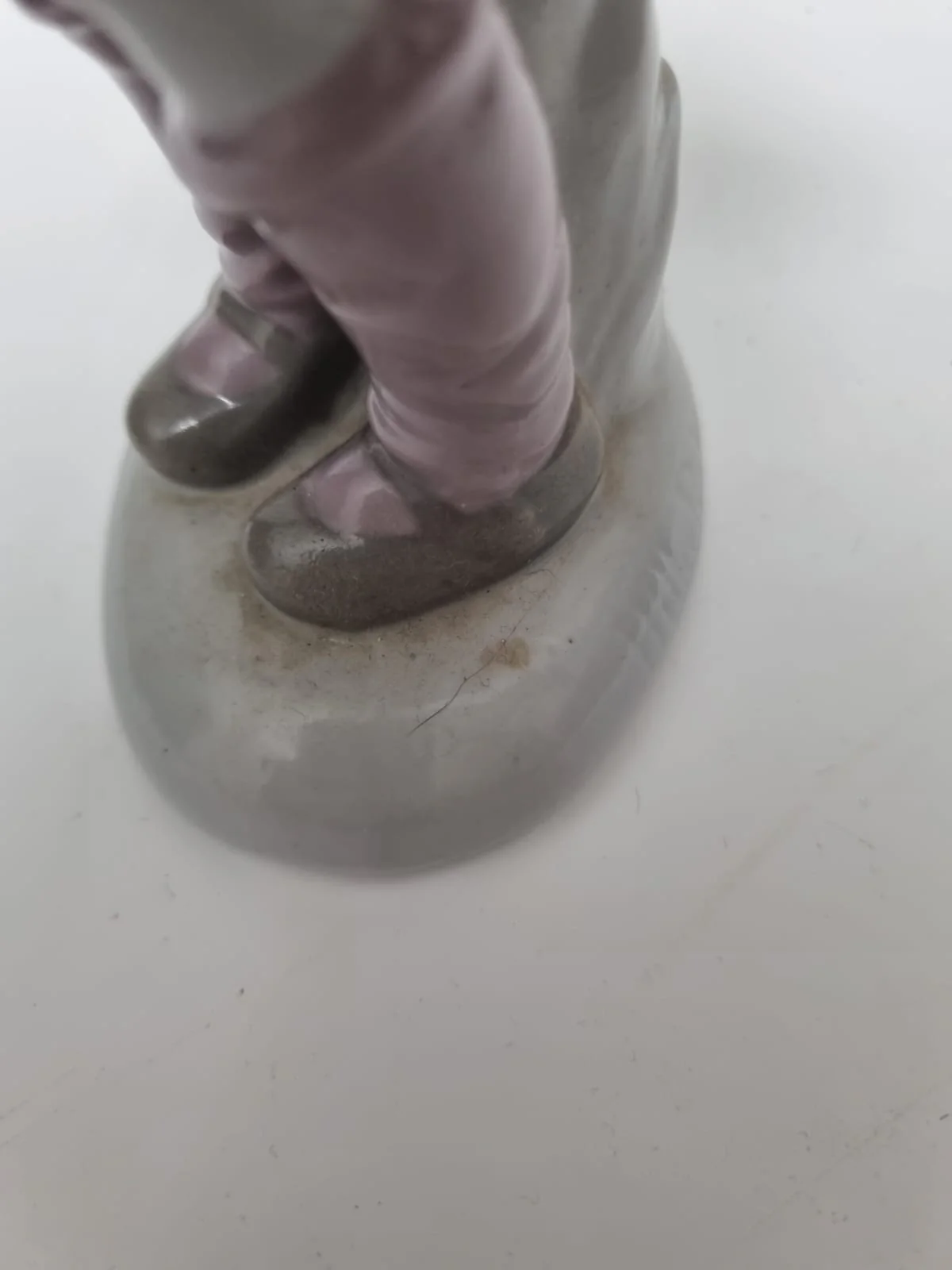 Hilla Peyk Porcelain Figurine Child/Student by Wagner & Apel - Image 12
