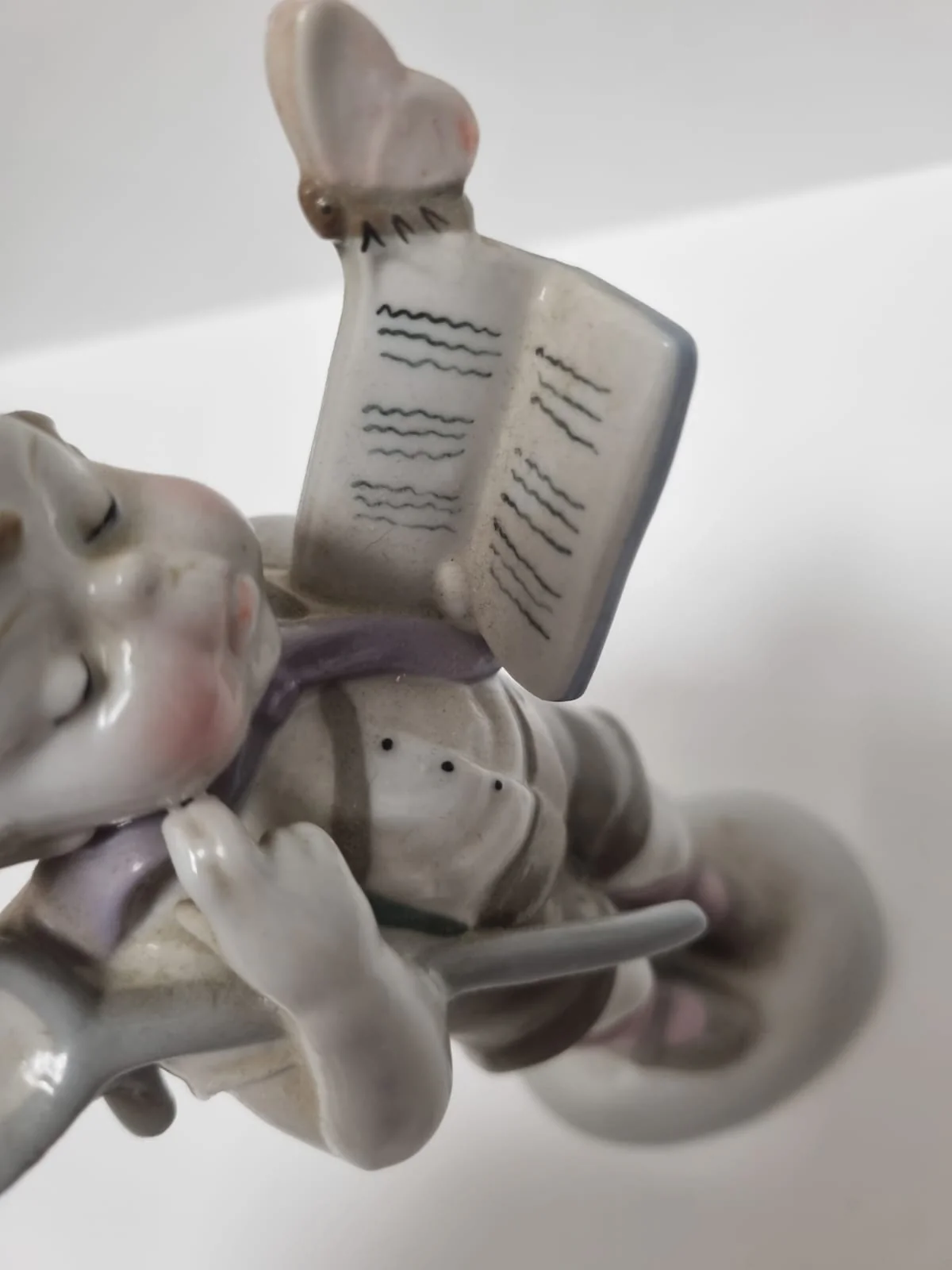 Hilla Peyk Porcelain Figurine Child/Student by Wagner & Apel - Image 8