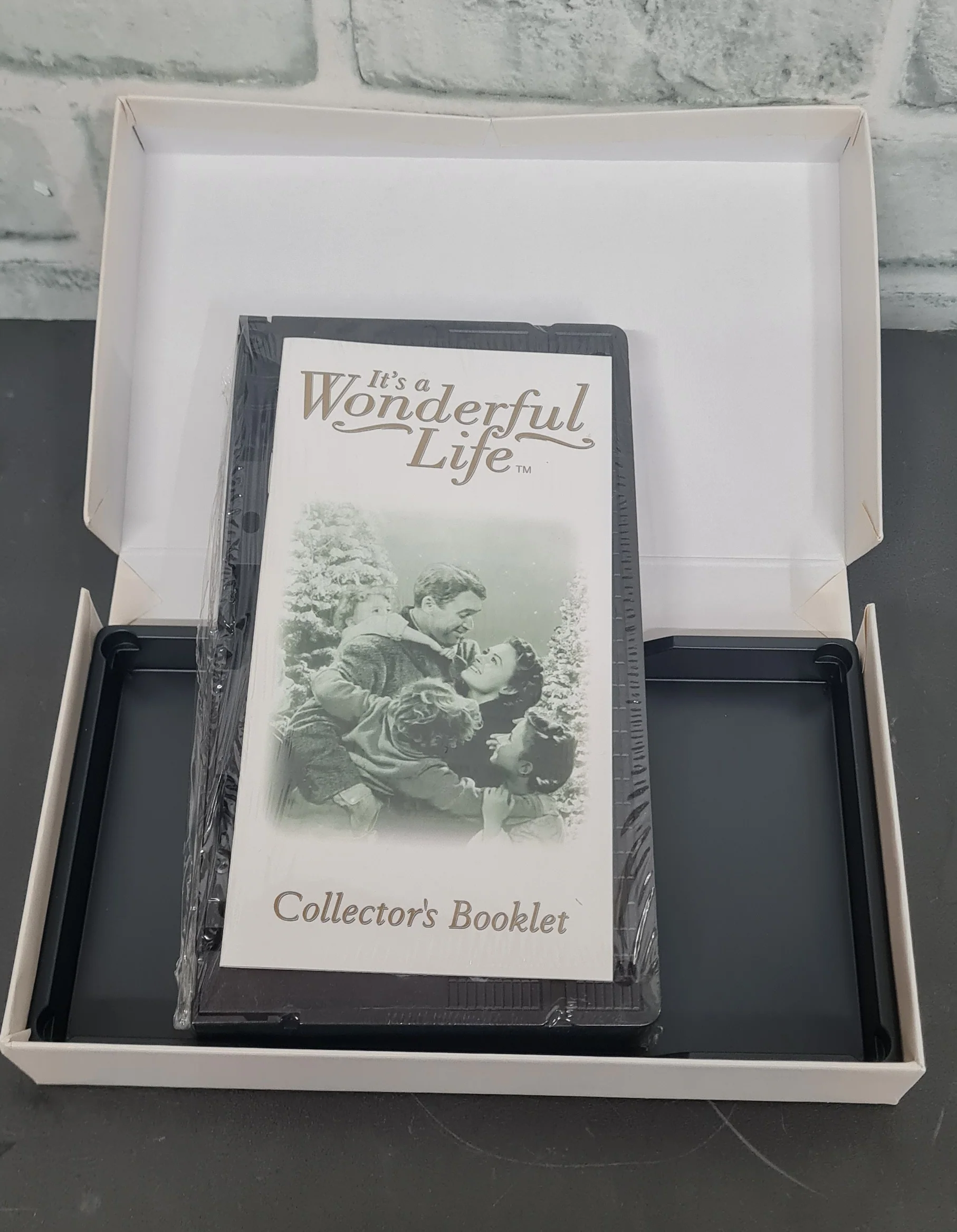 It's a Wonderful Life VHS Sealed Tape - Image 3