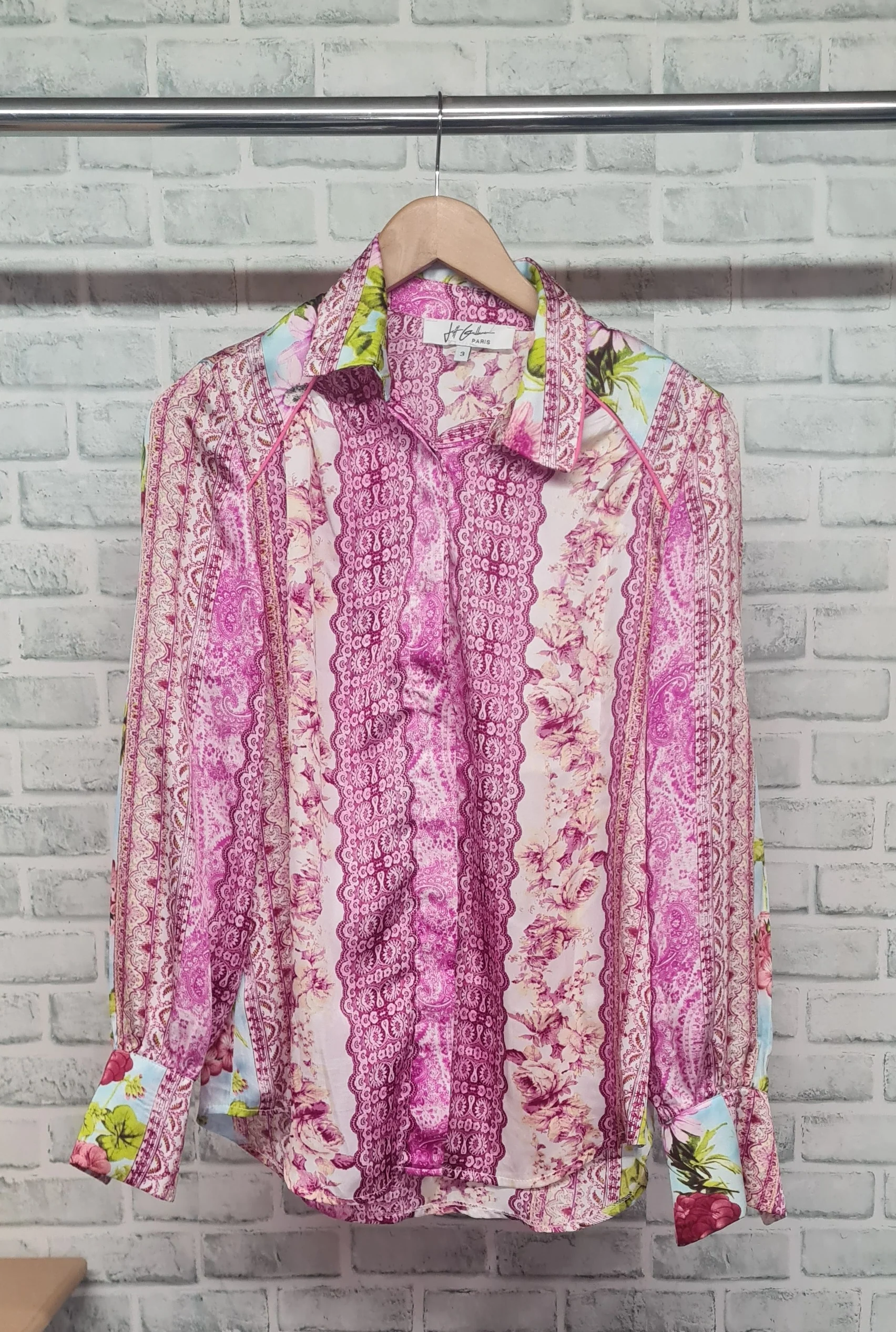 Women's Tops