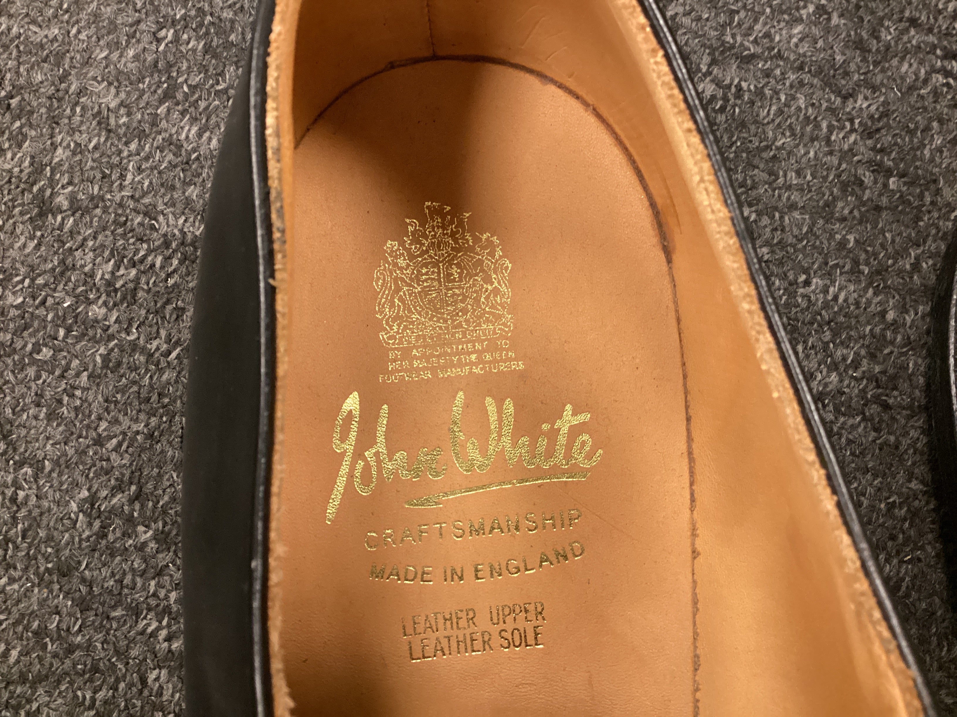 John White 100% Leather Black Shoes - Size 15 - Image 4