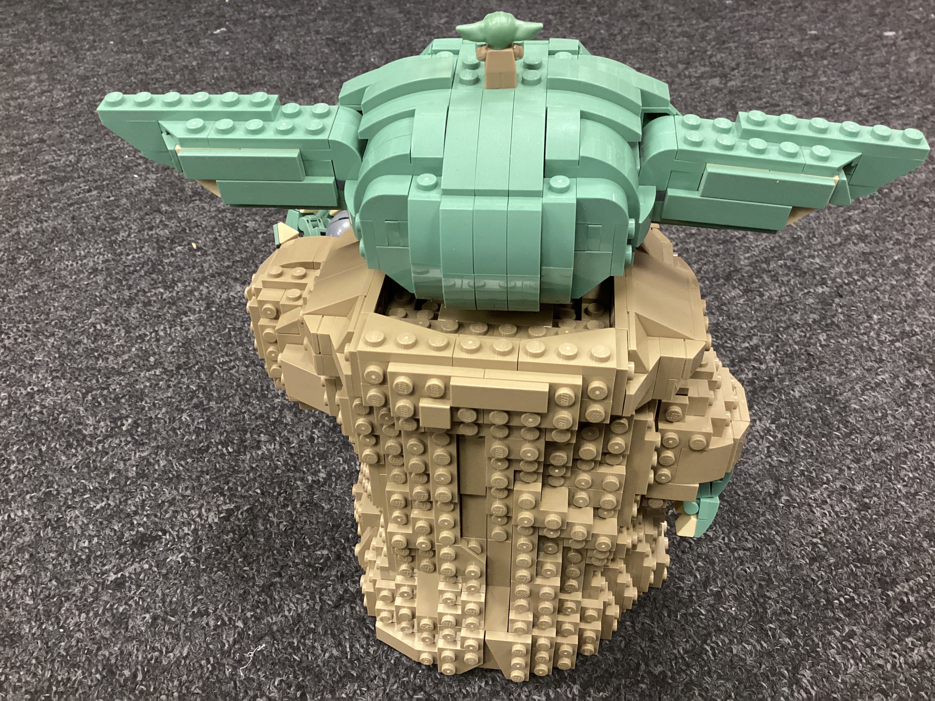 LEGO Star Wars: The Child (75318) Pre-Built - Image 5