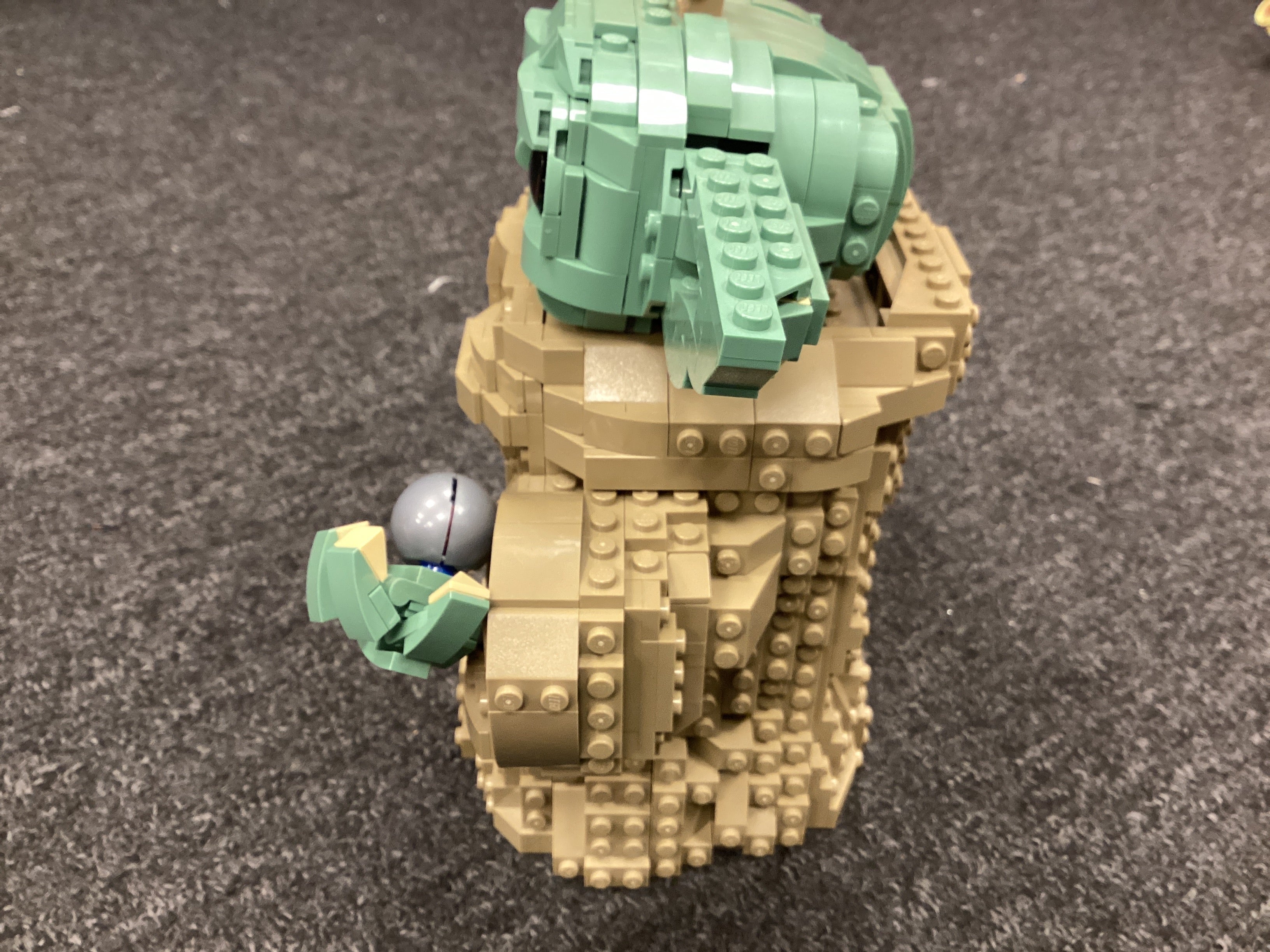 LEGO Star Wars: The Child (75318) Pre-Built - Image 6
