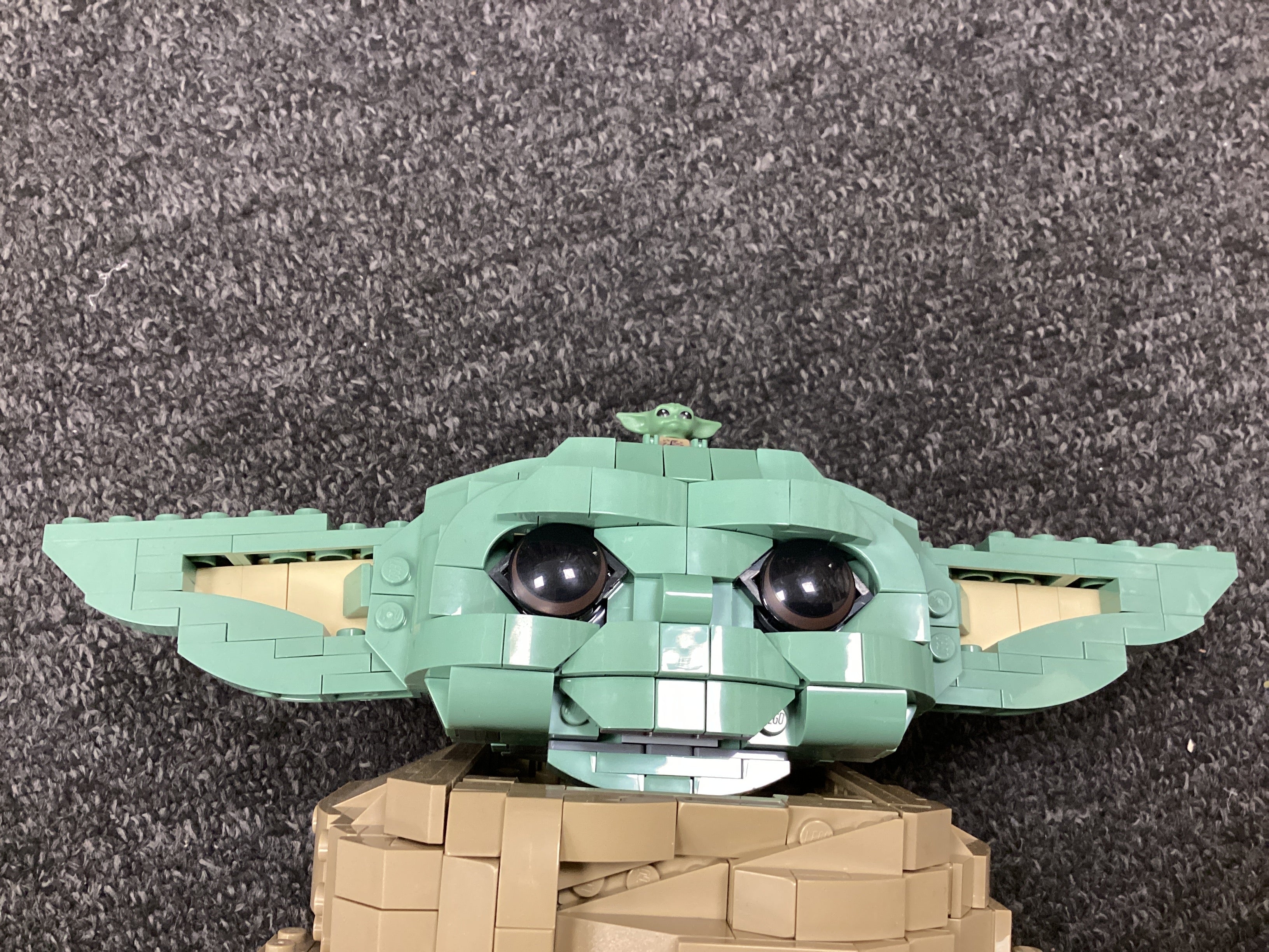 LEGO Star Wars: The Child (75318) Pre-Built - Image 8