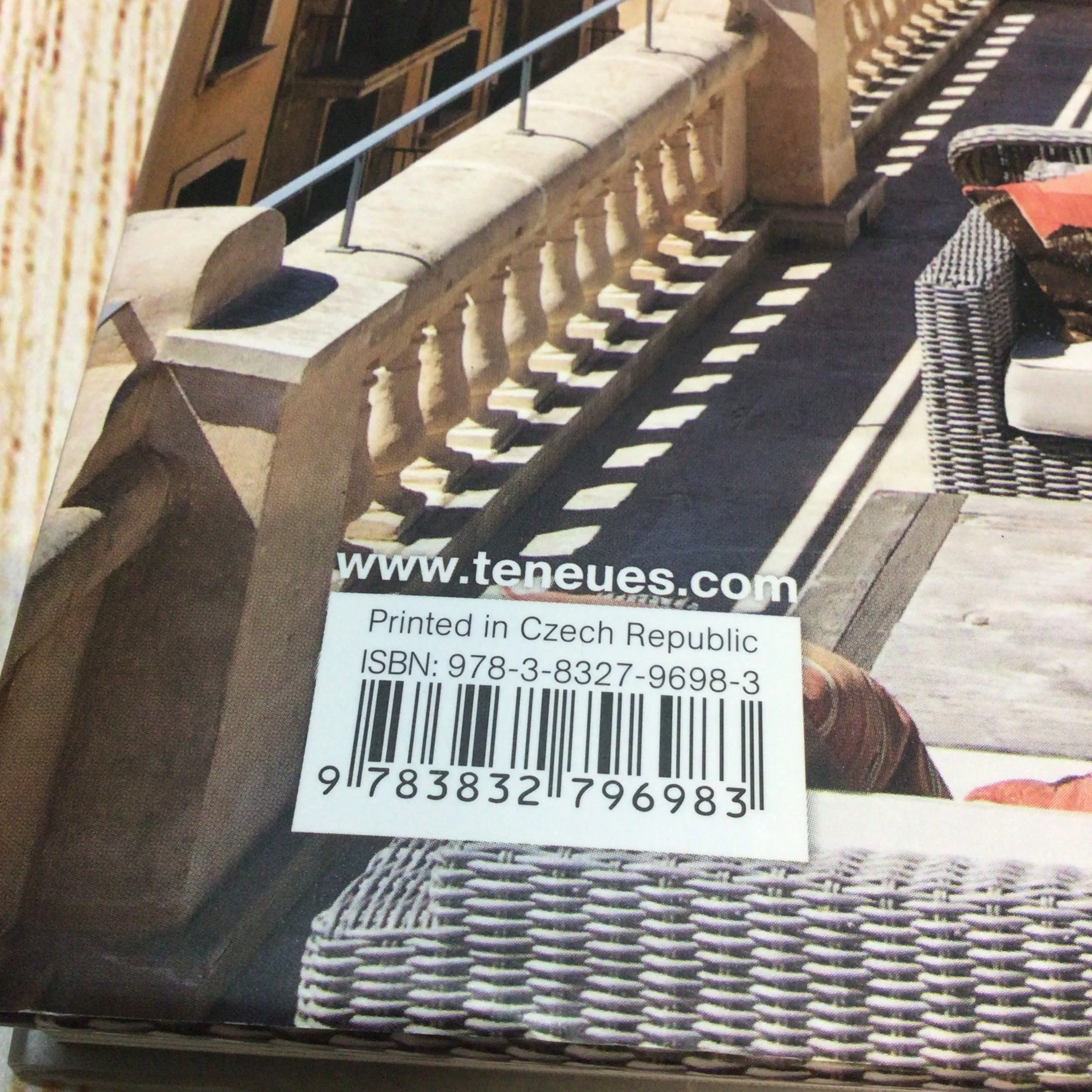 Living in Style Mallorca edited by Christine Von Auersperg 9783832796983 - Image 3