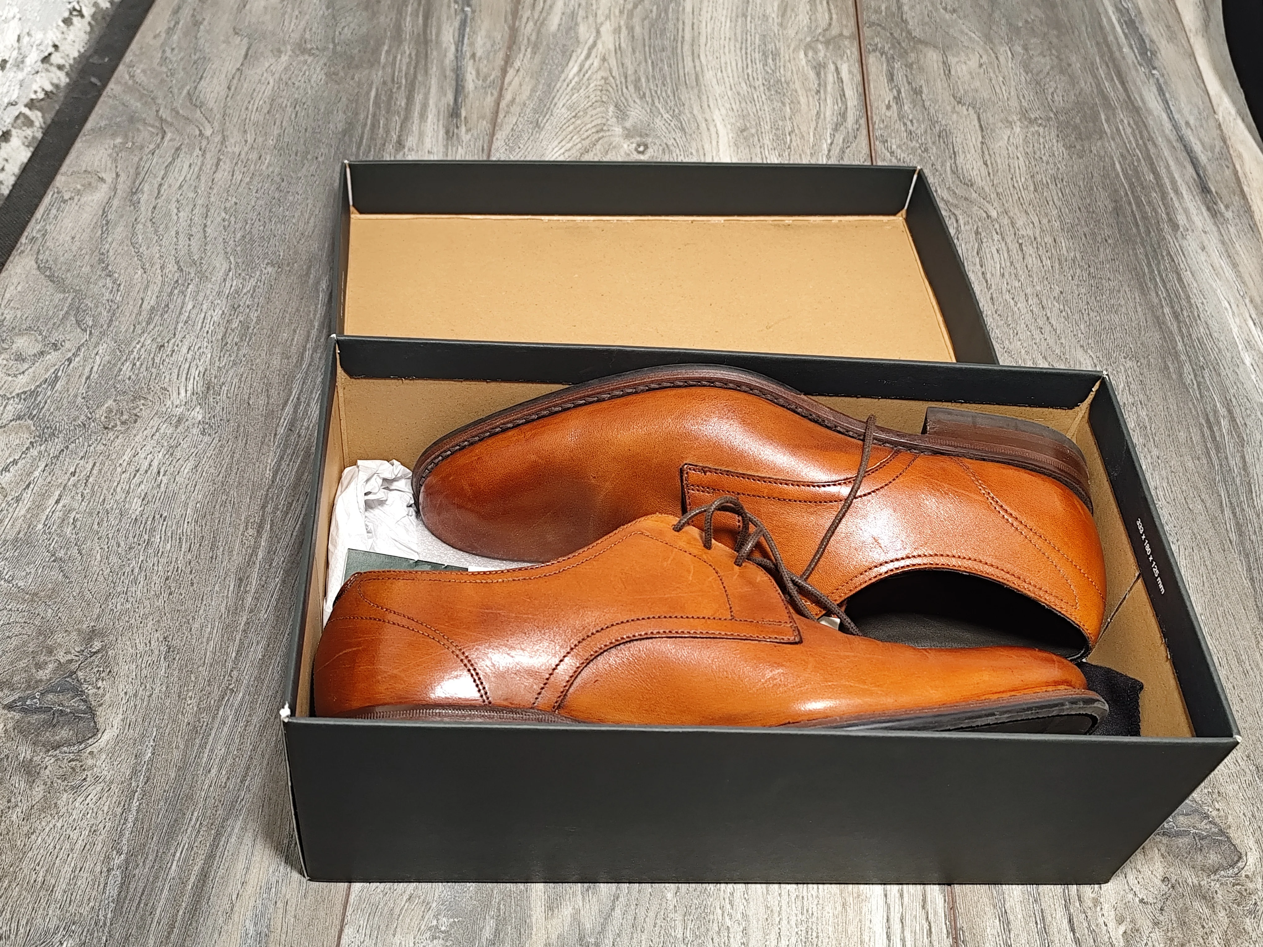 Loake Atherton T British Tan Patina Painted Calf Leather | UK 8 - Image 4