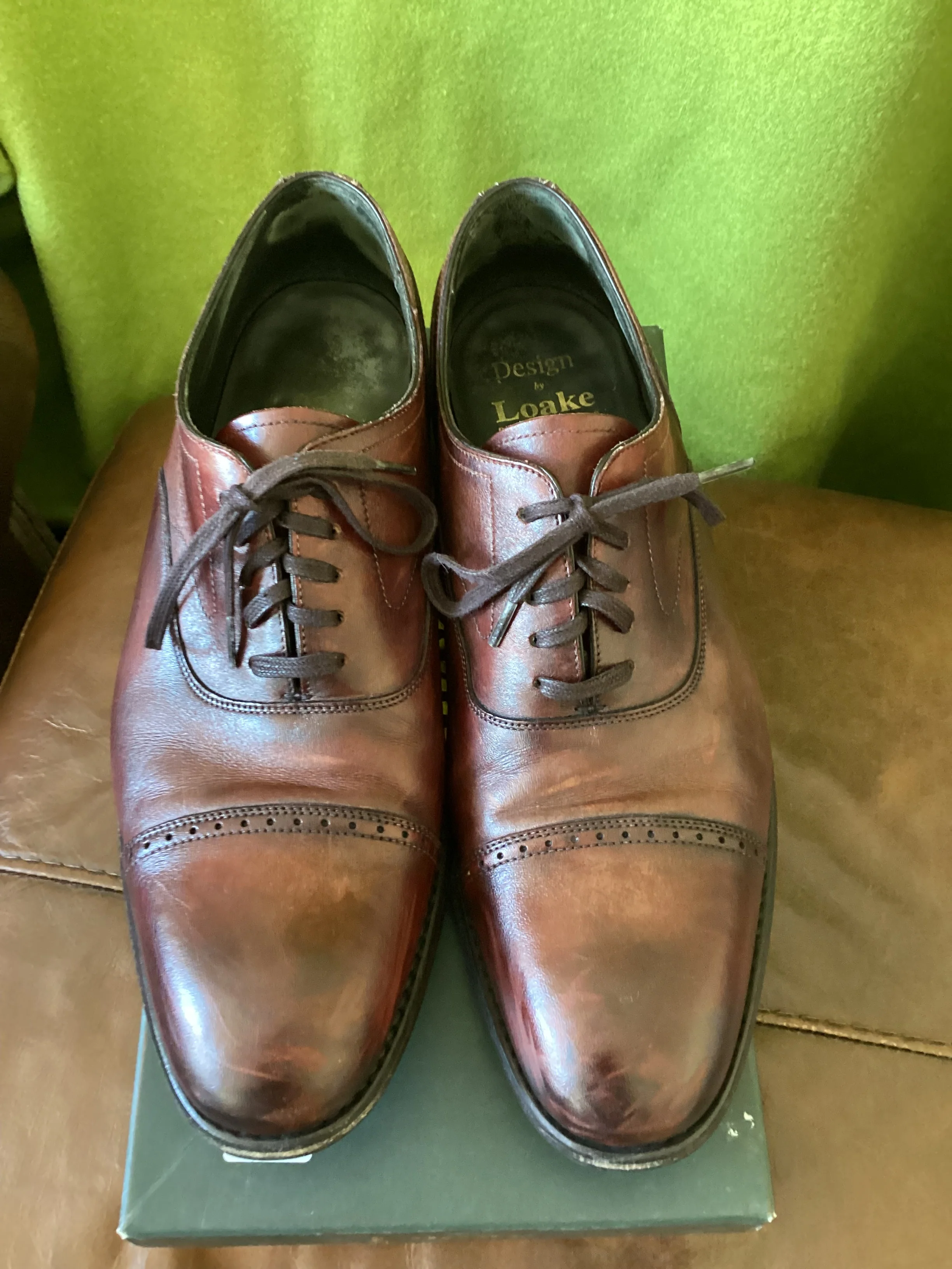 Loake Burgundy Hughes Semi-Brogue Shoe Size 9.5 - Image 2
