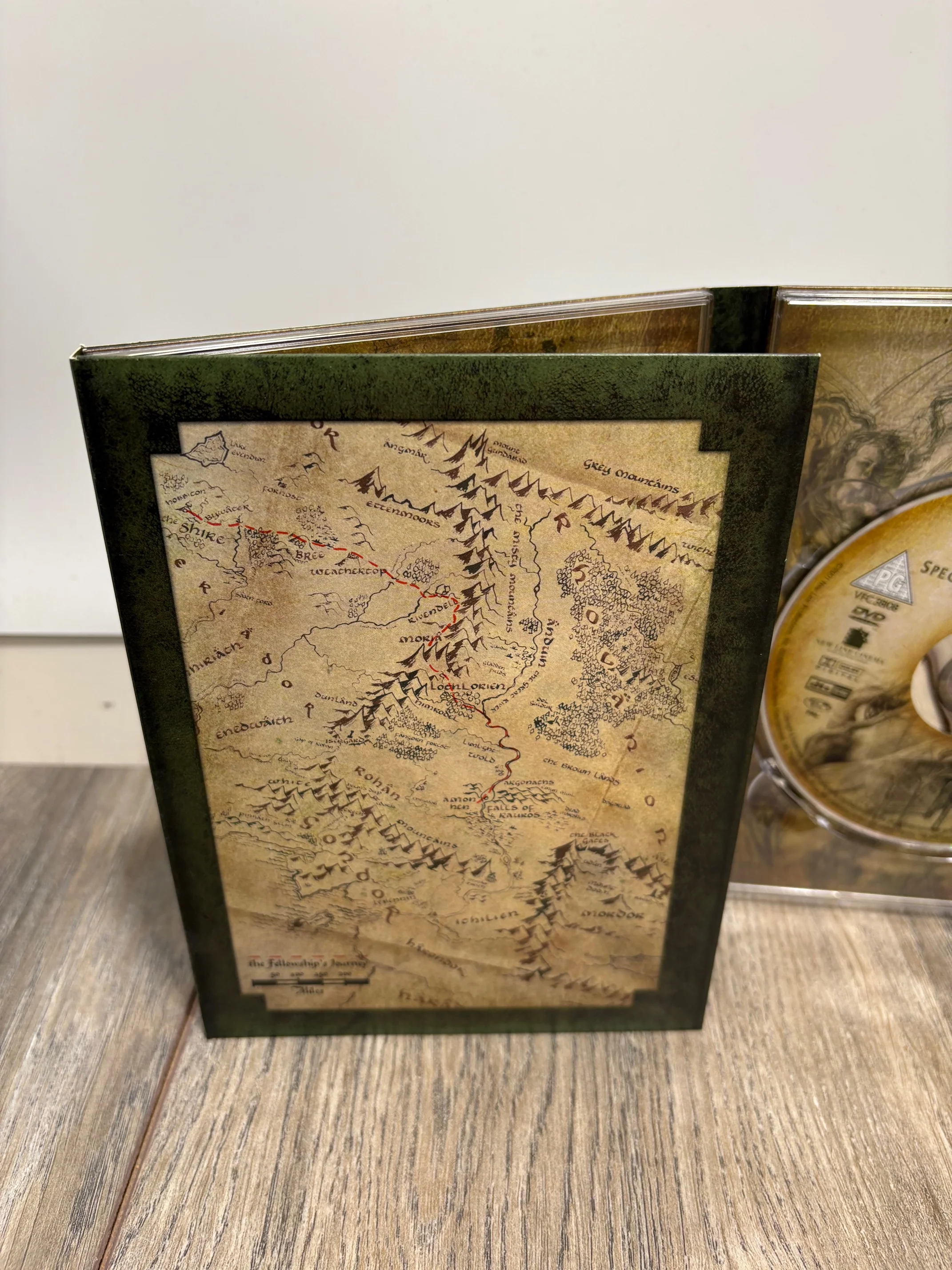 Lord of the Rings Extended Edition DVD 12-Disc Boxset - Image 8