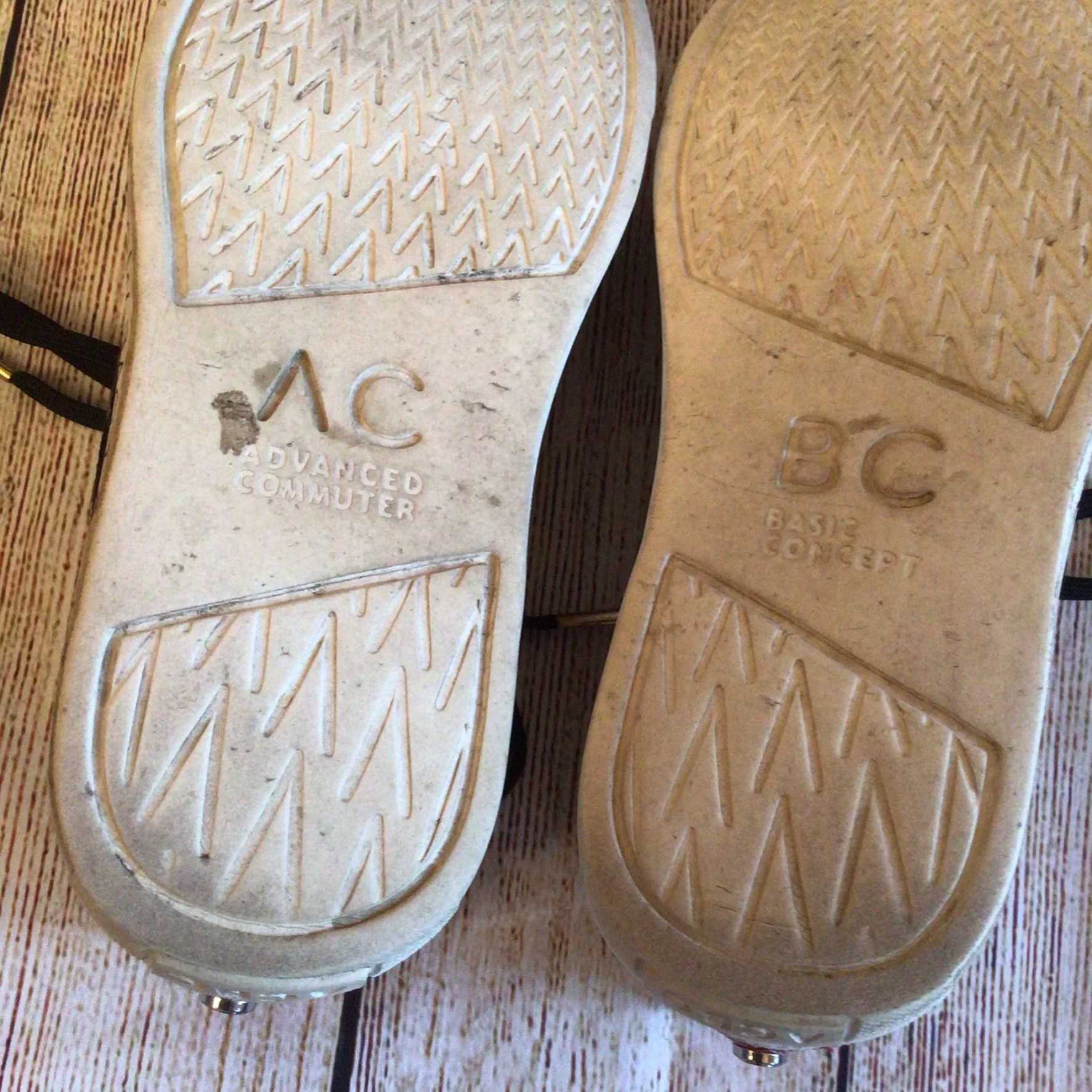 Love Moschino ACBC Gold Glitter & White Zipshoe Trainers Size 38 EU (4.5 UK) - Image 18
