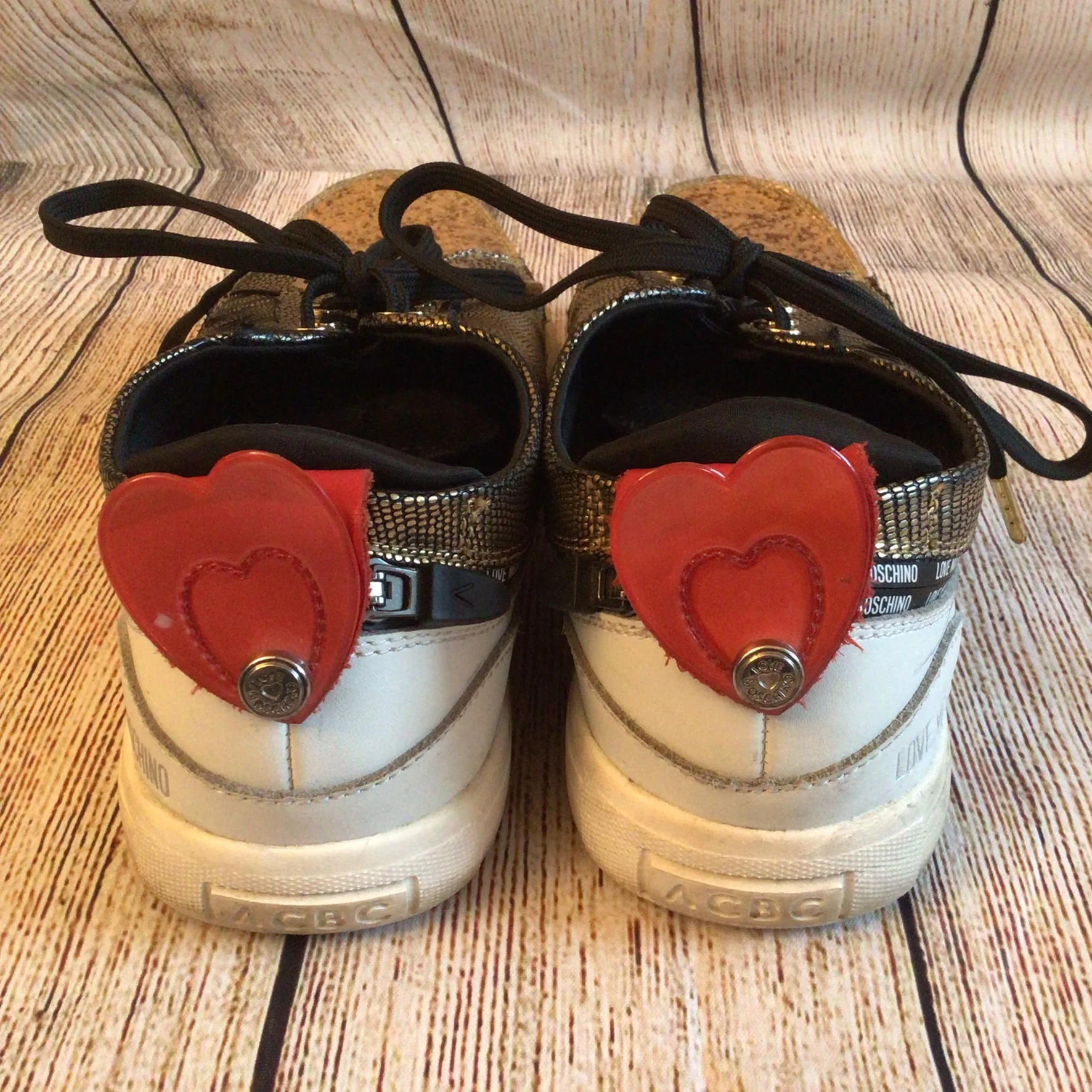 Love Moschino ACBC Gold Glitter & White Zipshoe Trainers Size 38 EU (4.5 UK) - Image 7