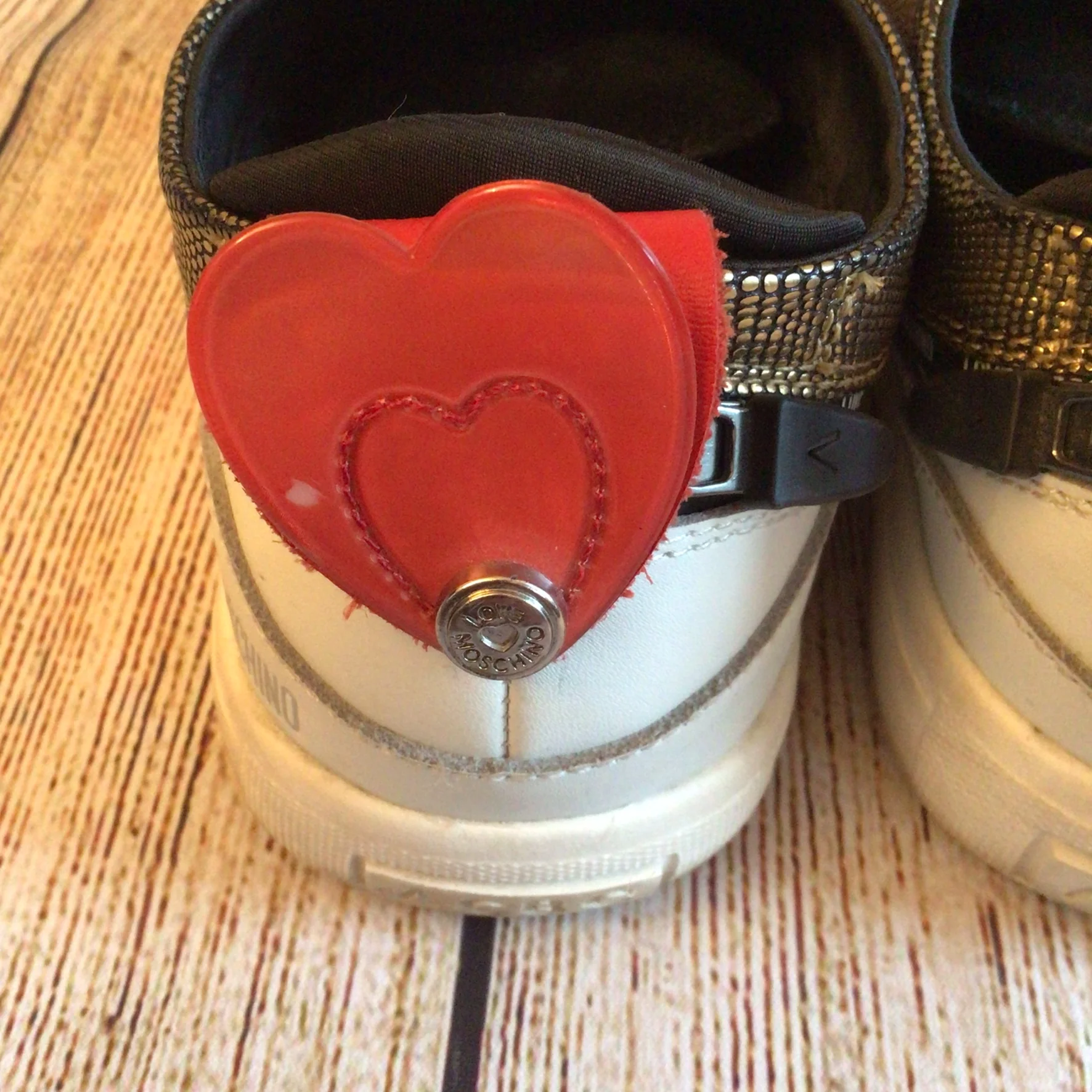 Love Moschino ACBC Gold Glitter & White Zipshoe Trainers Size 38 EU (4.5 UK) - Image 8