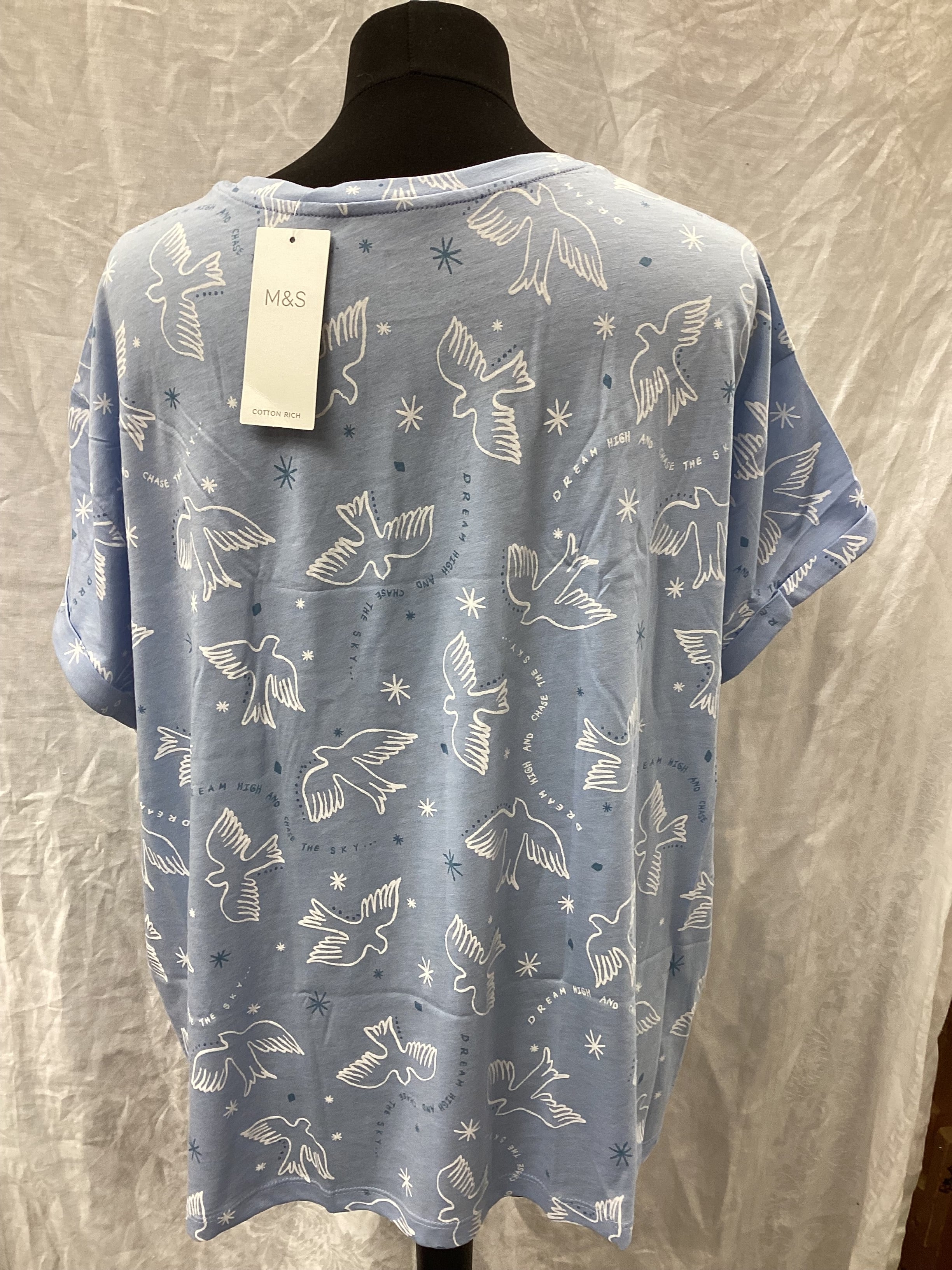 M&S Blue Bird Pattern T-shirt XL - Image 4