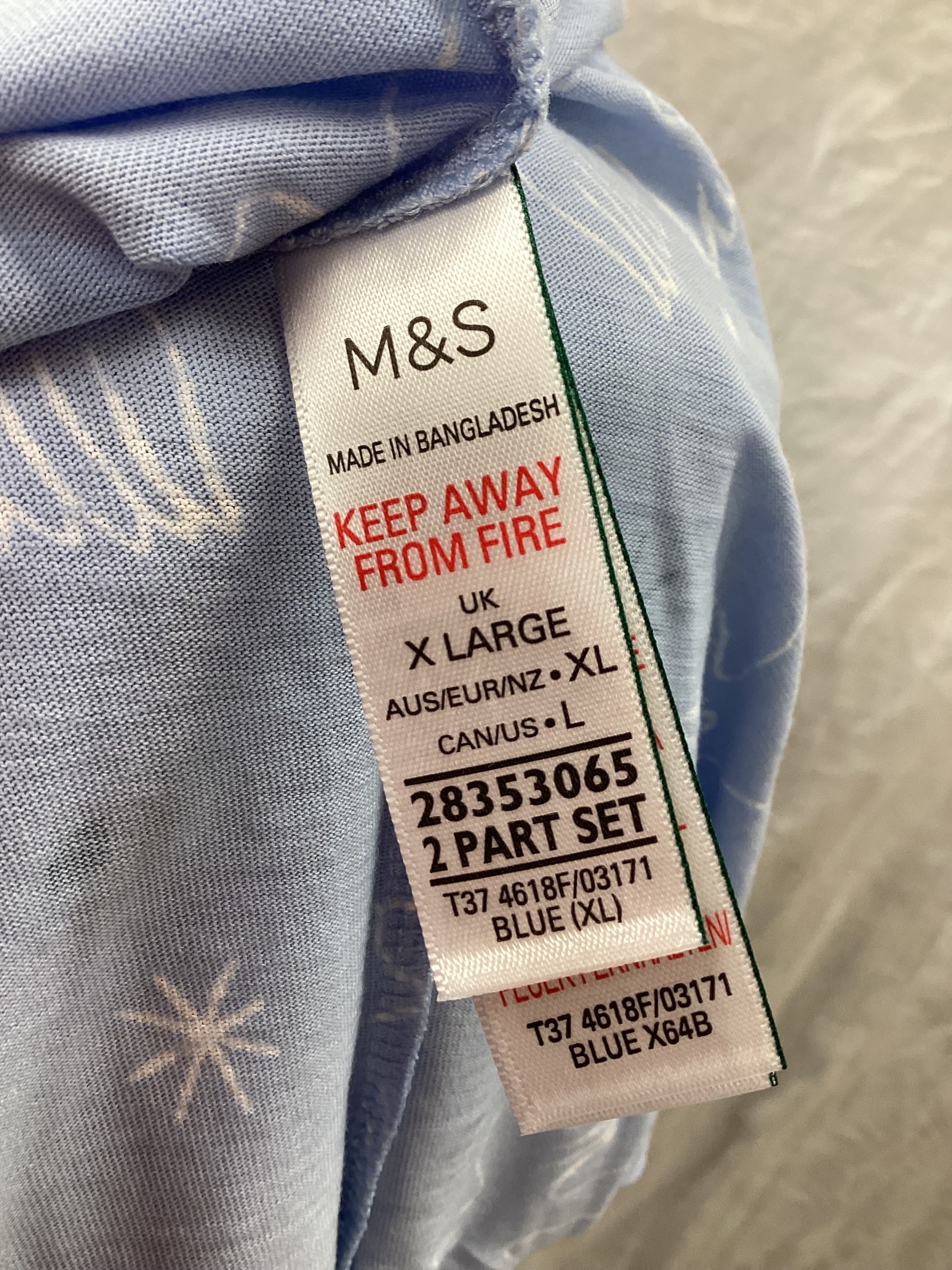 M&S Blue Bird Pattern T-shirt XL - Image 6