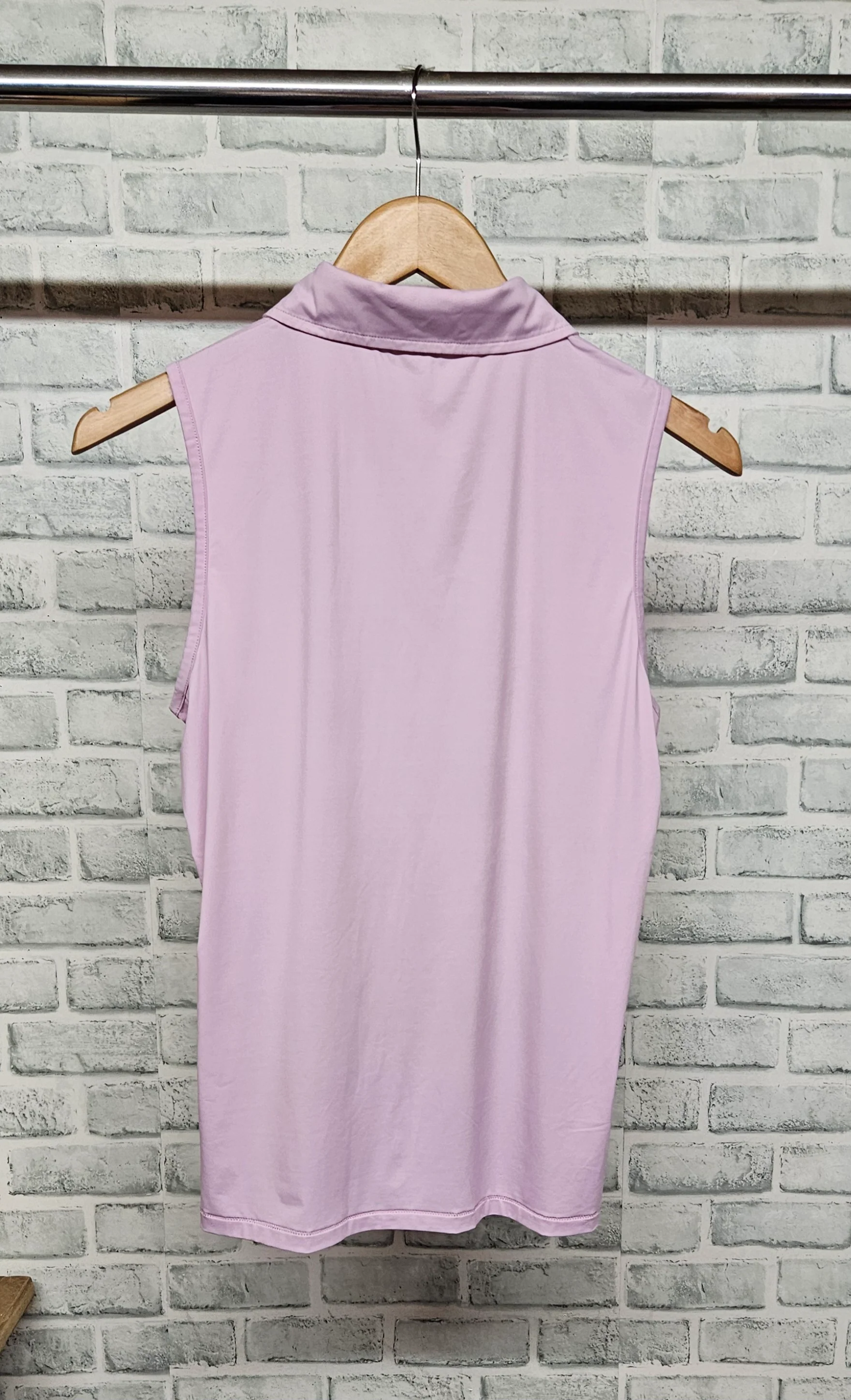 G/FORE Lilac Sleeveless Women's Golf Top Size Medium - Image 4