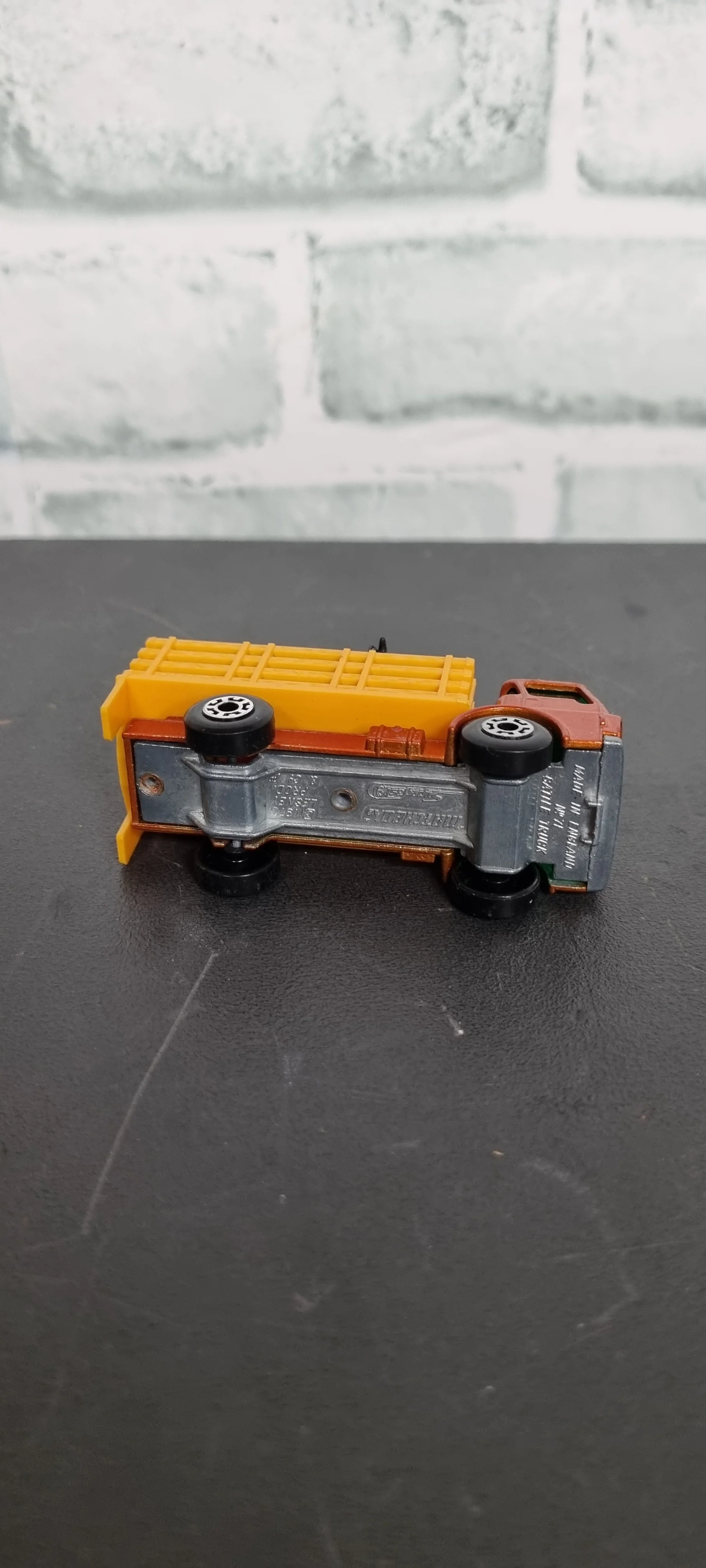Matchbox Cattle Truck No.71 Burnt Orange Boxed - Image 5