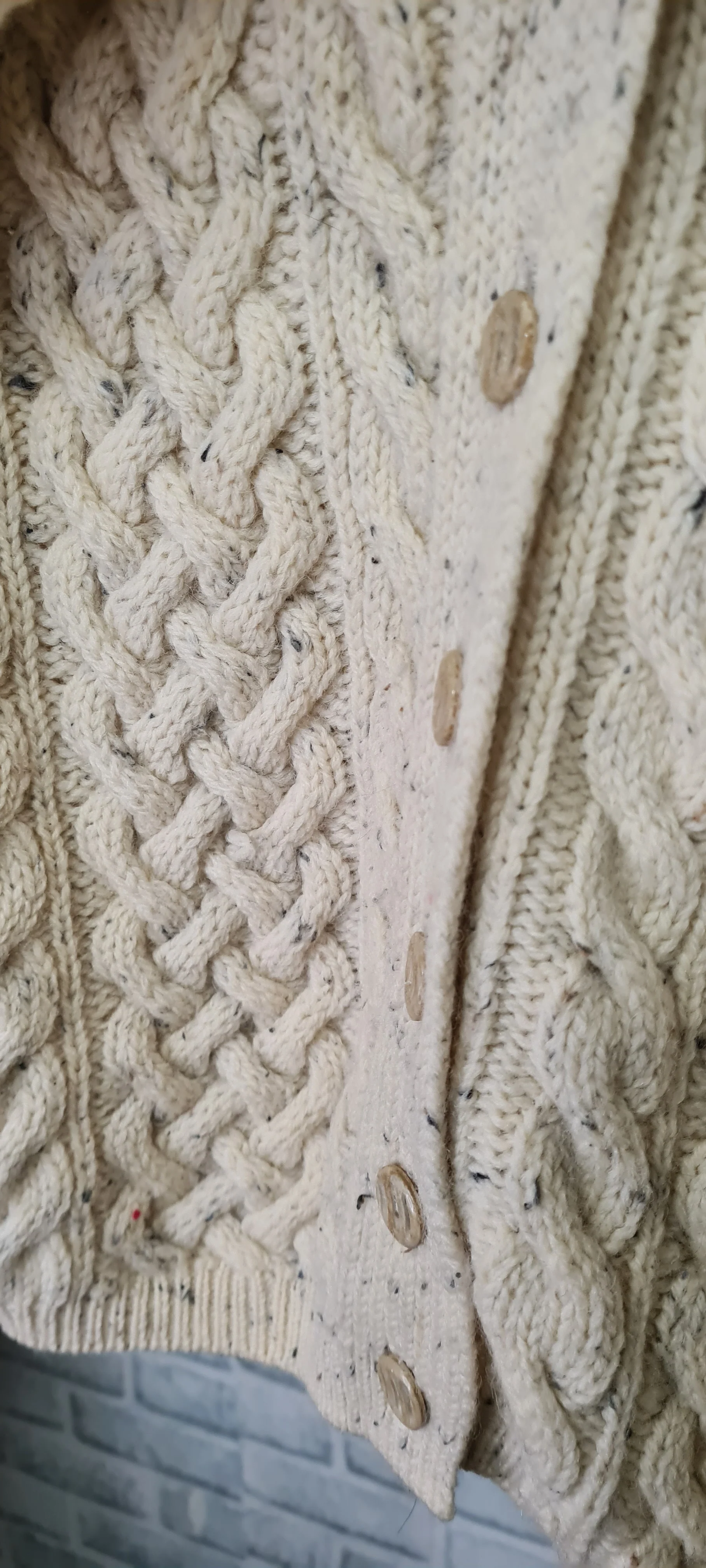 McKennas Aran Wool Cardigan Size Large - Image 4