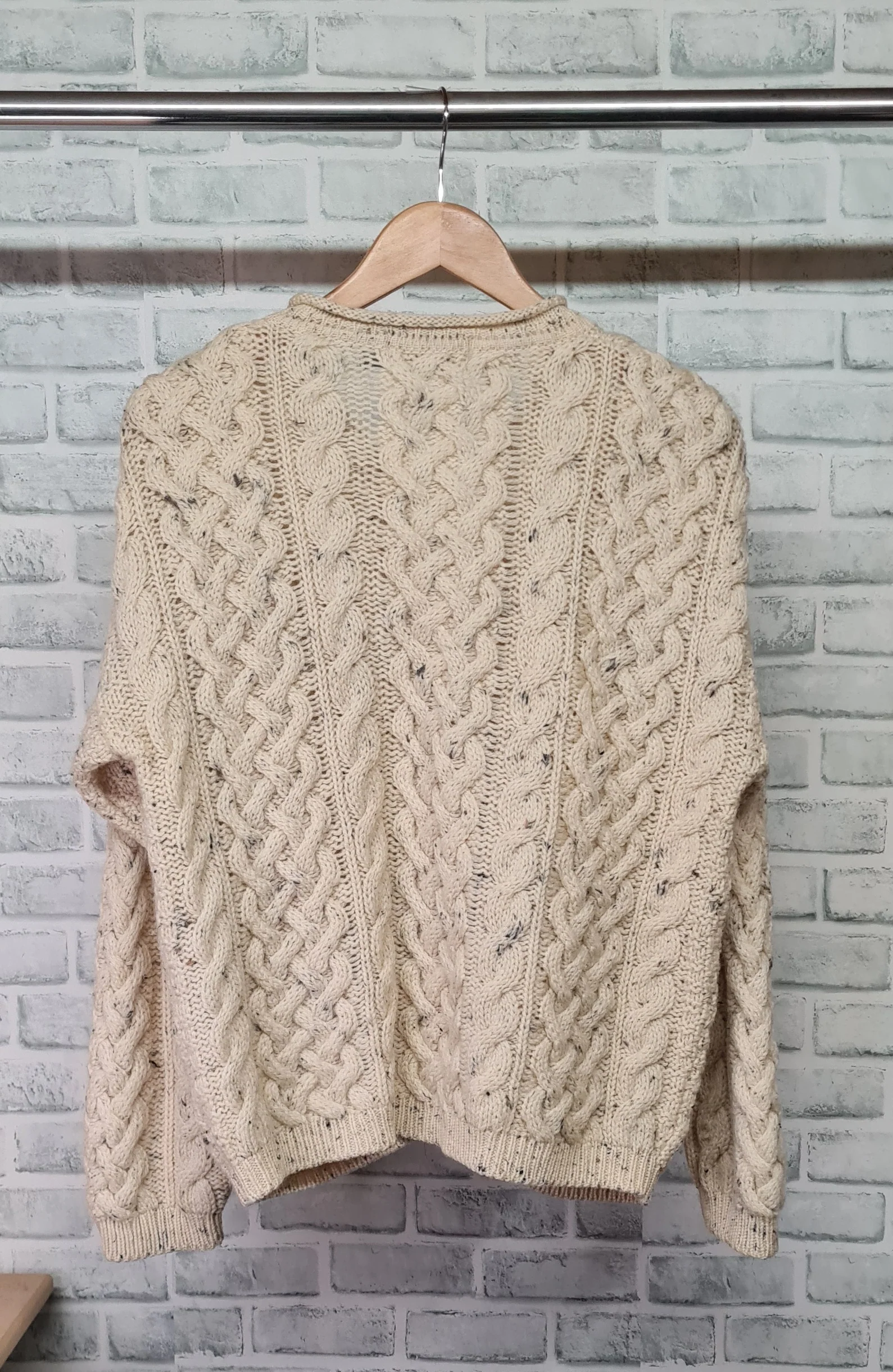 McKennas Aran Wool Cardigan Size Large - Image 6