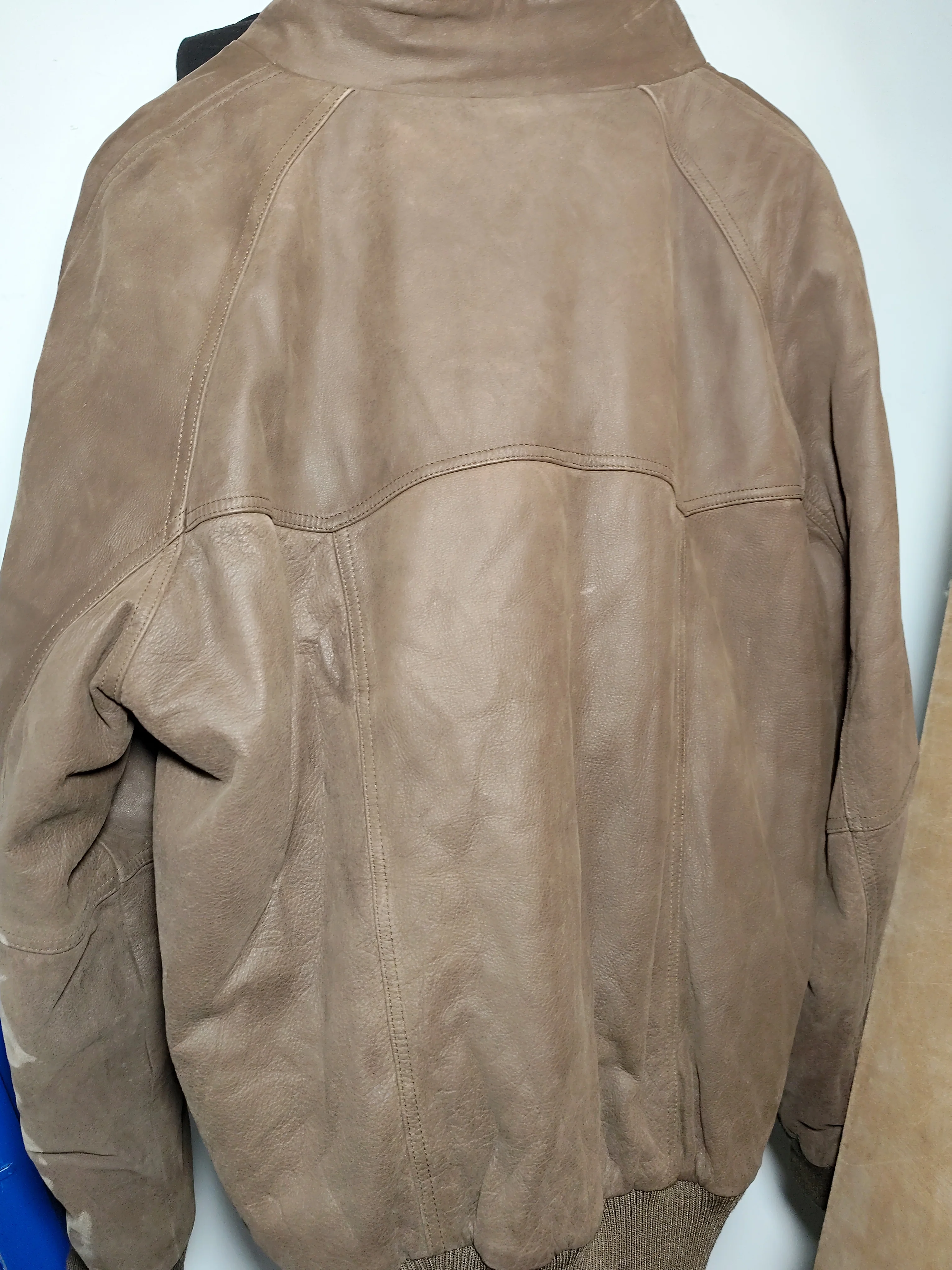 Members Only Brown Leather Jacket | Size L - Image 4